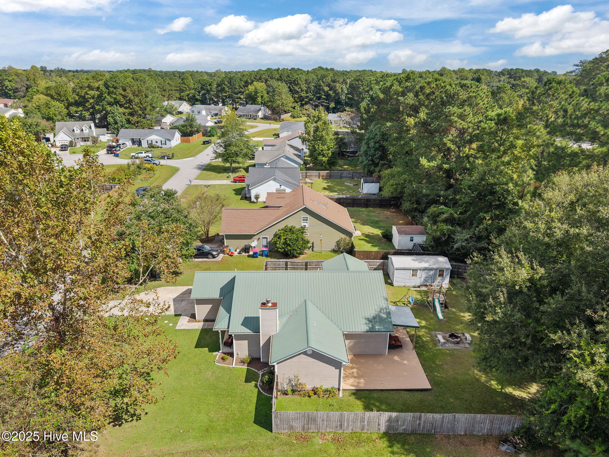 100545928 | Photo 41