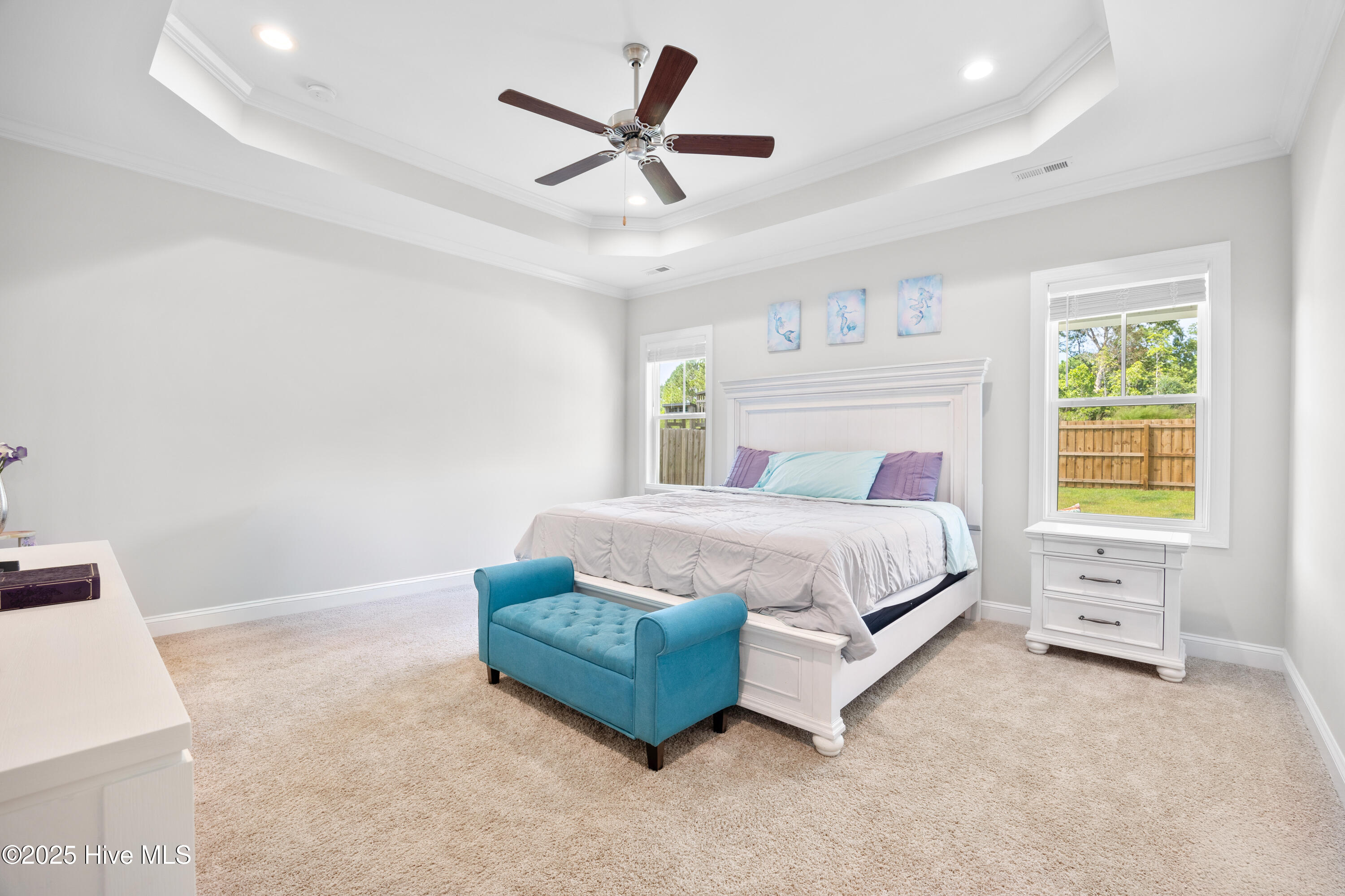 100562624 | Photo 16