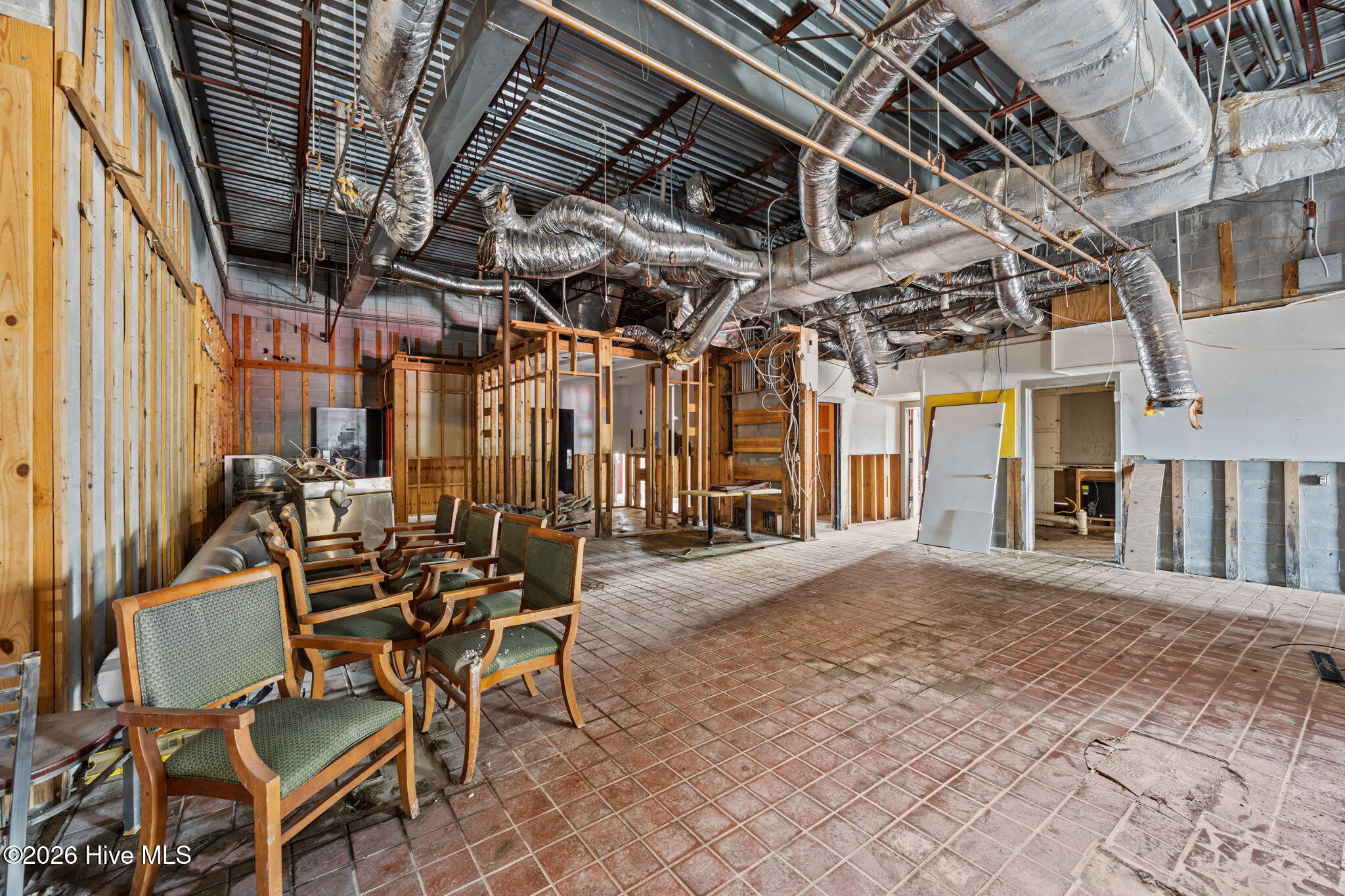 29-web-or-mls-0C0A7208