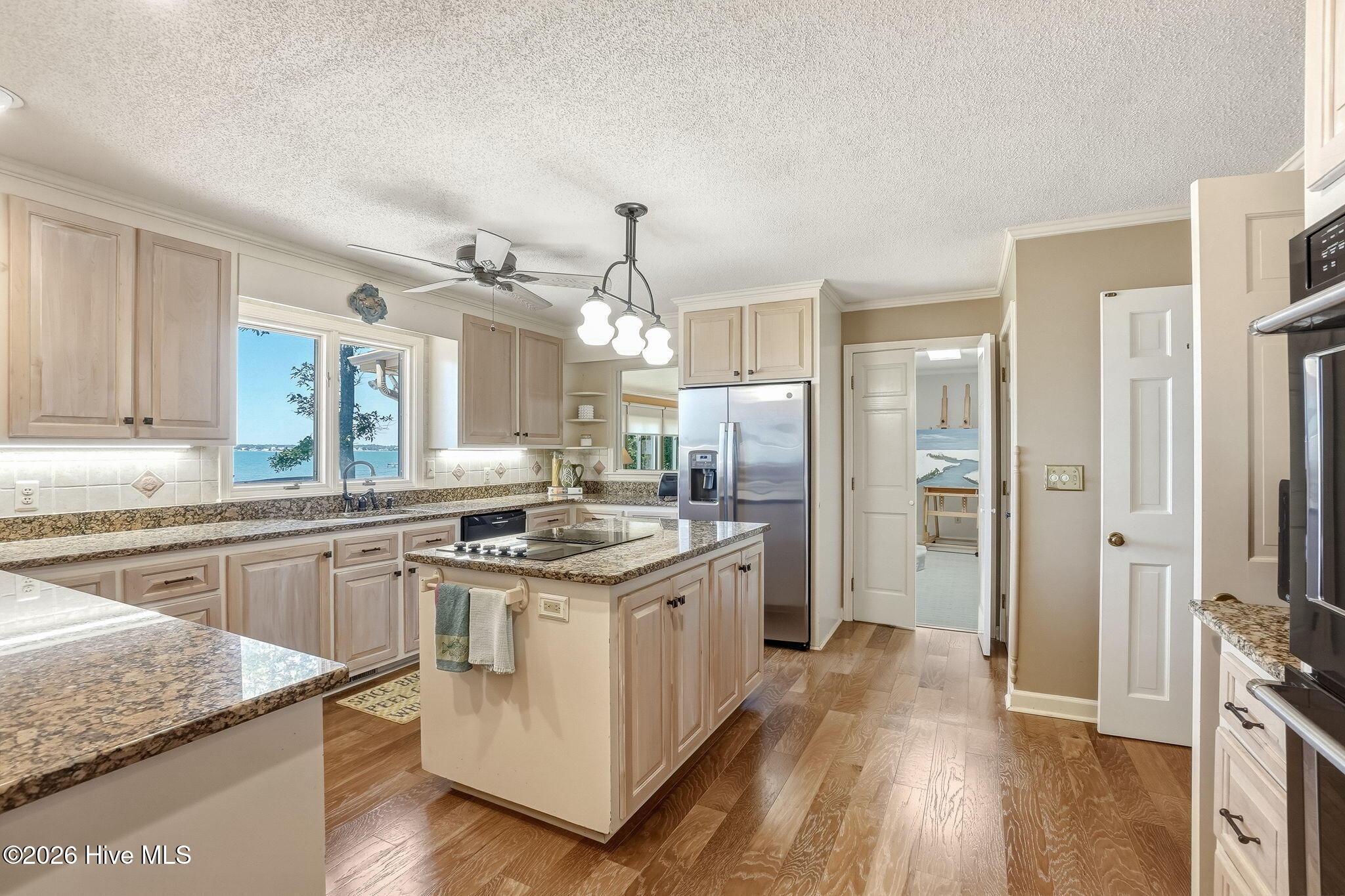 105 Magnolia Court,Pine Knoll Shores
