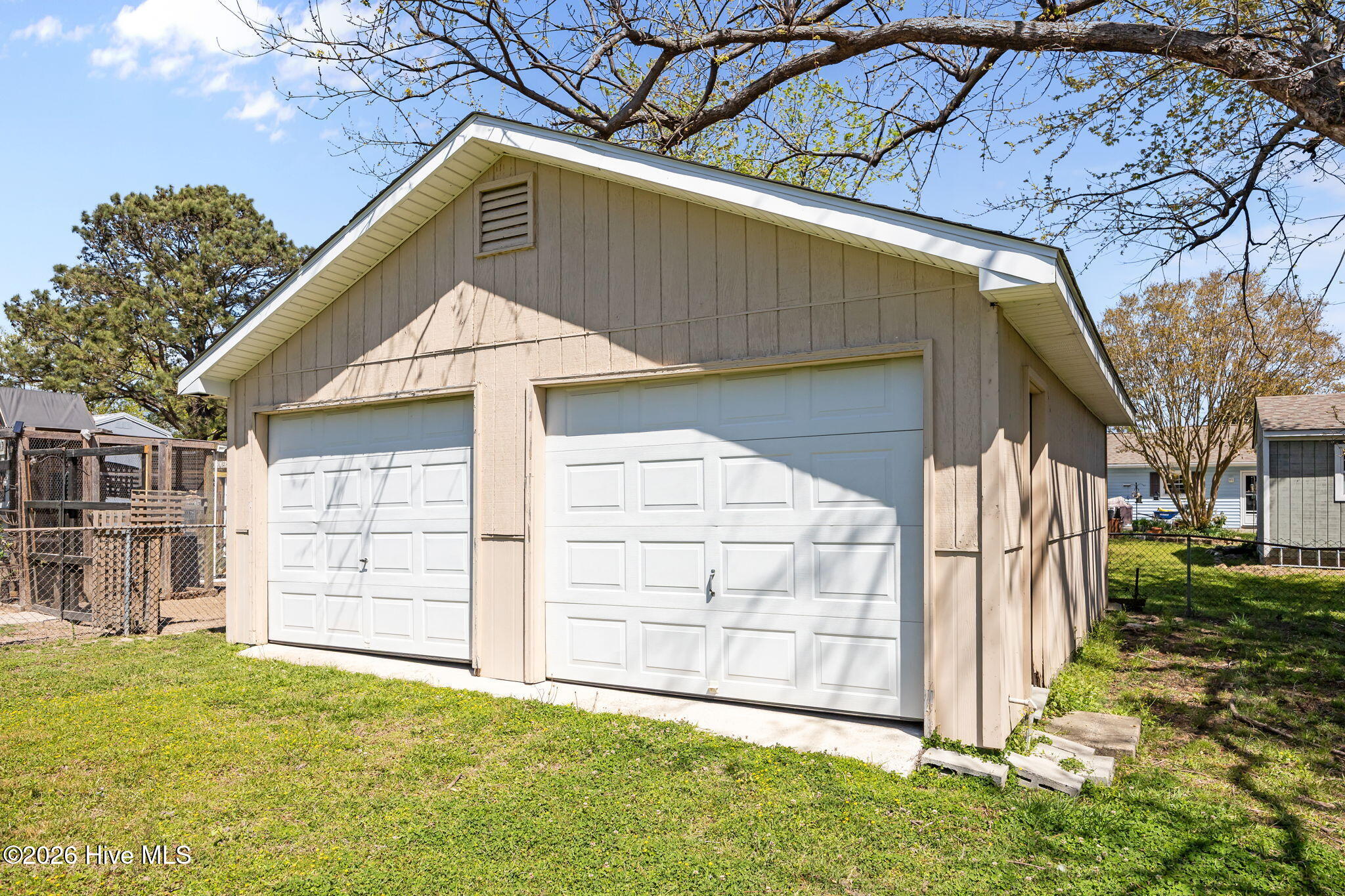 100564888 | Photo 12