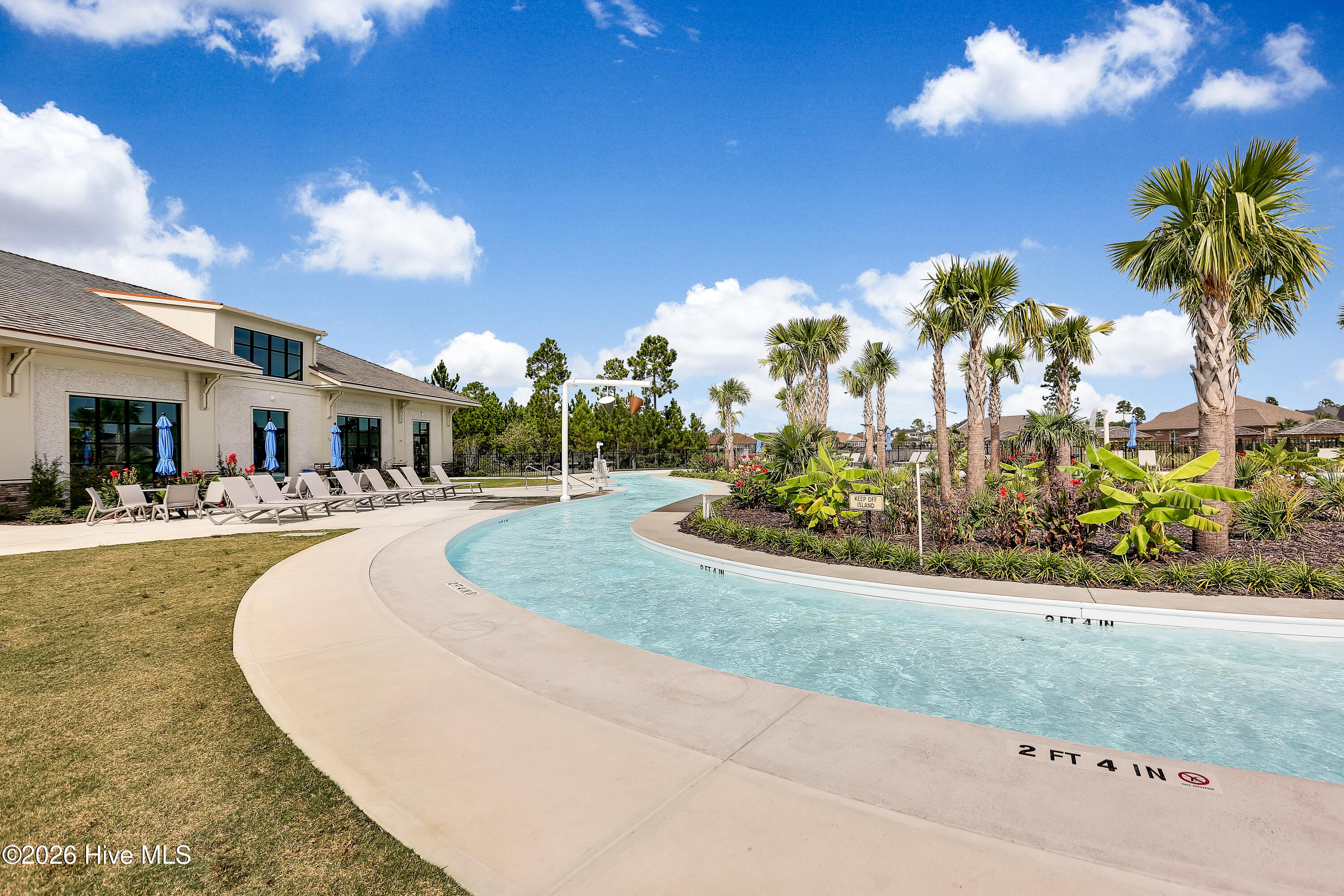 100549764 | Photo 31