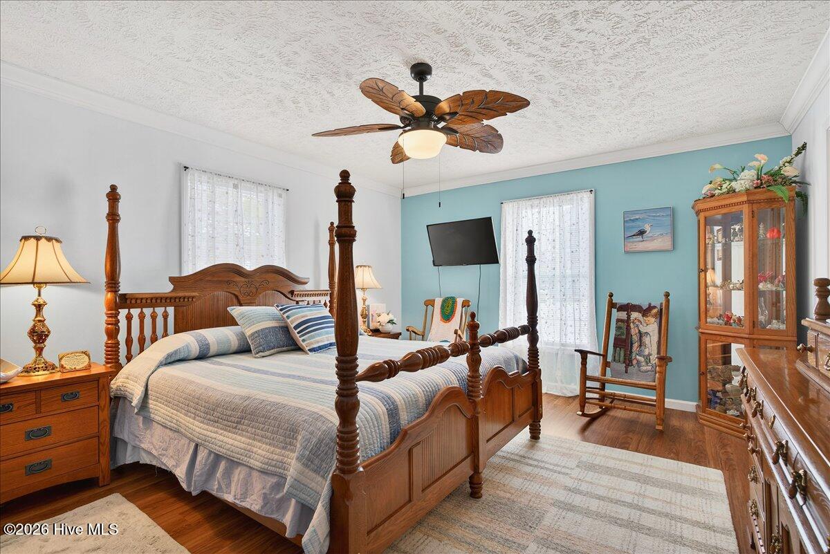 100552956 | Photo 19