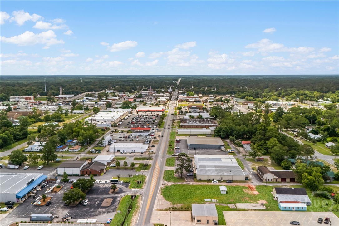 697 W Cherry Street, Jesup, GA, 31545