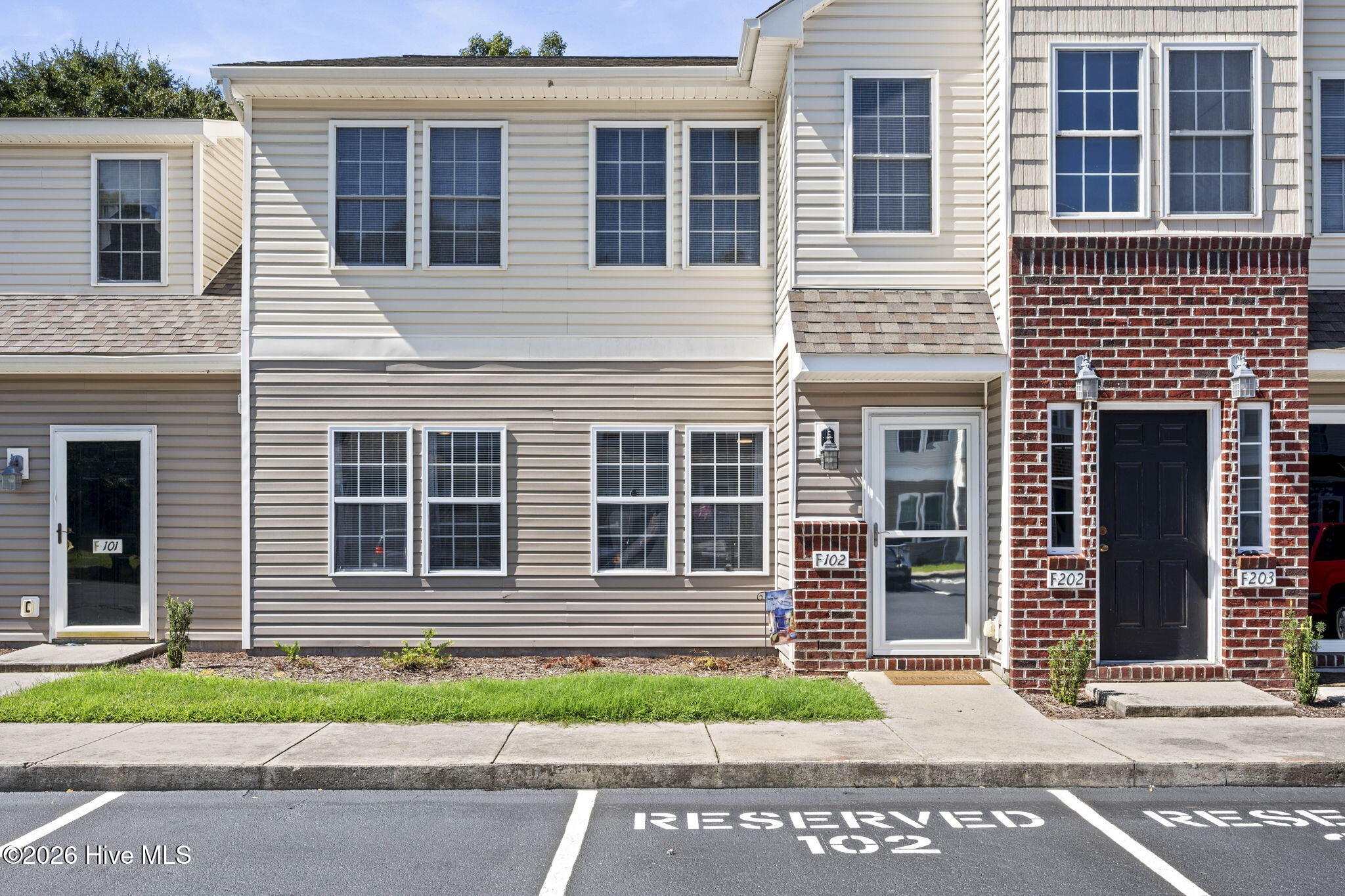 4513 Country Club Road F102,Morehead City