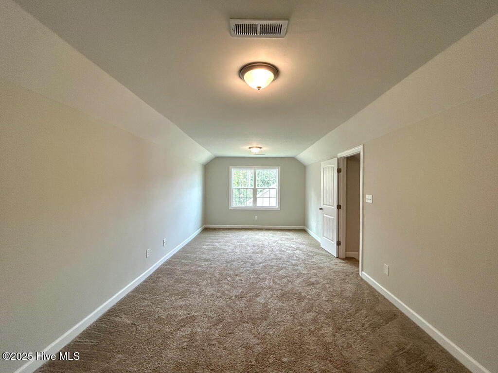 100513411 | Photo 54