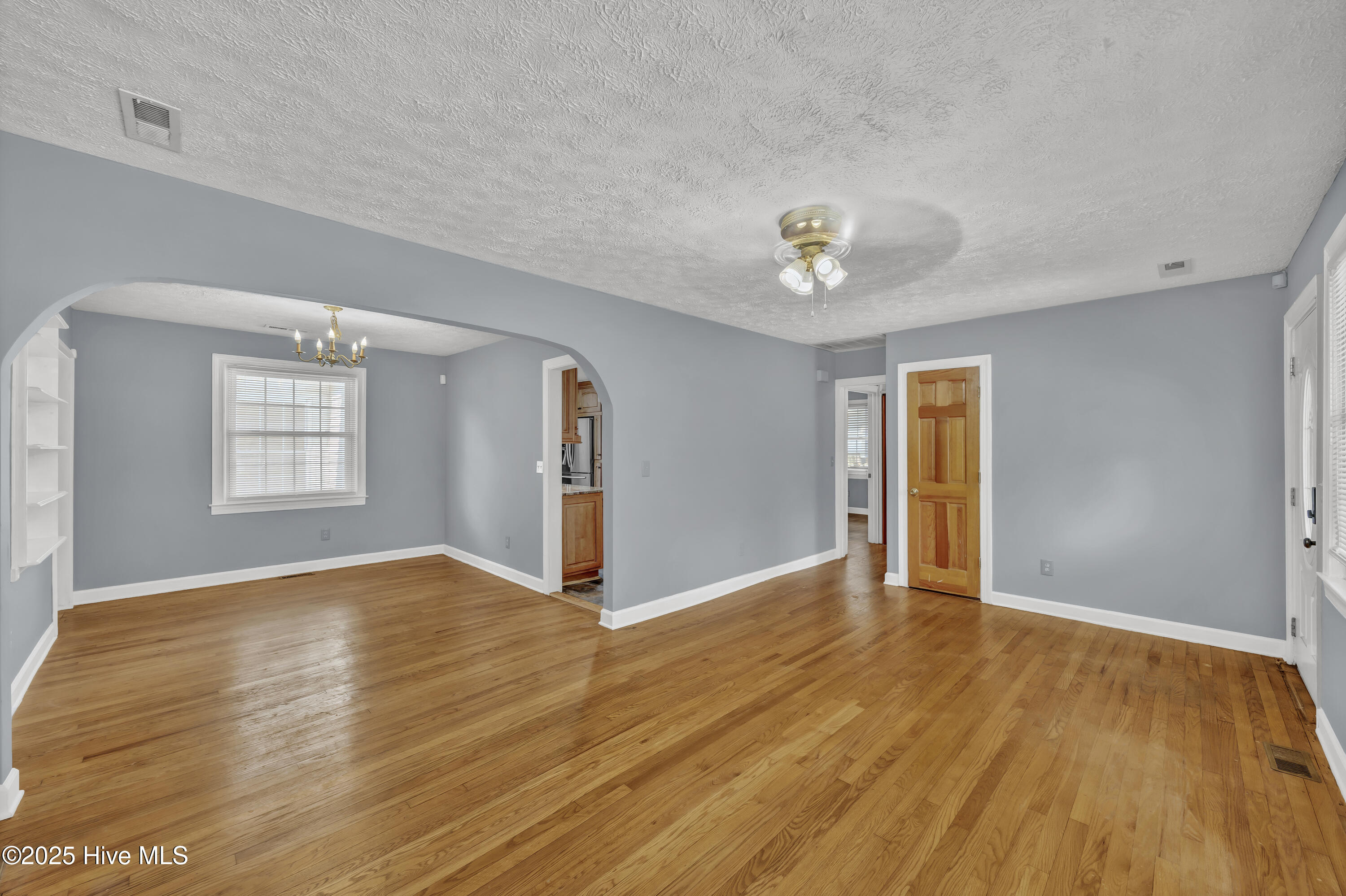 Web Image 5--NEW -- IMG_4003