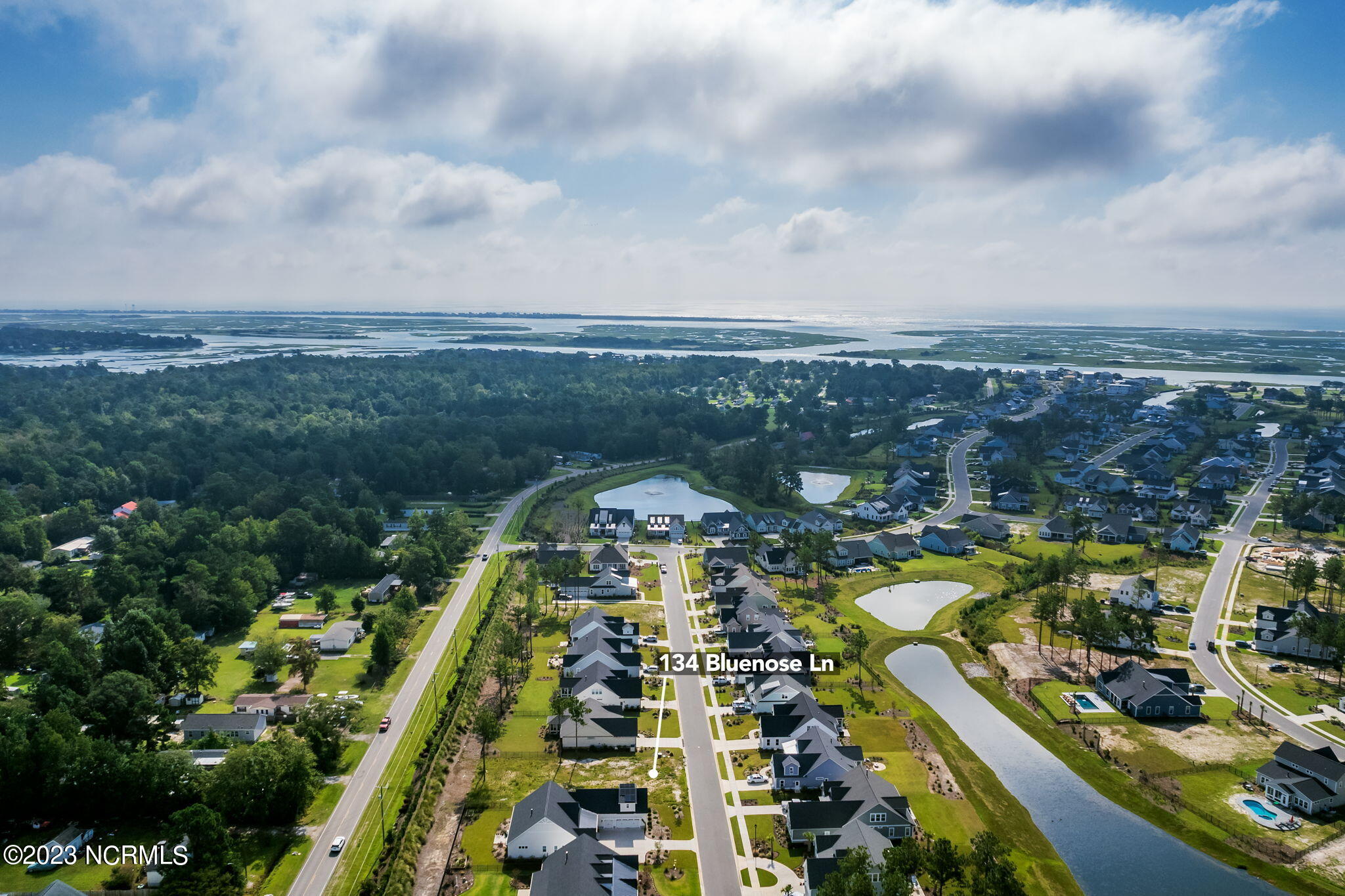 100568669 | Photo 27