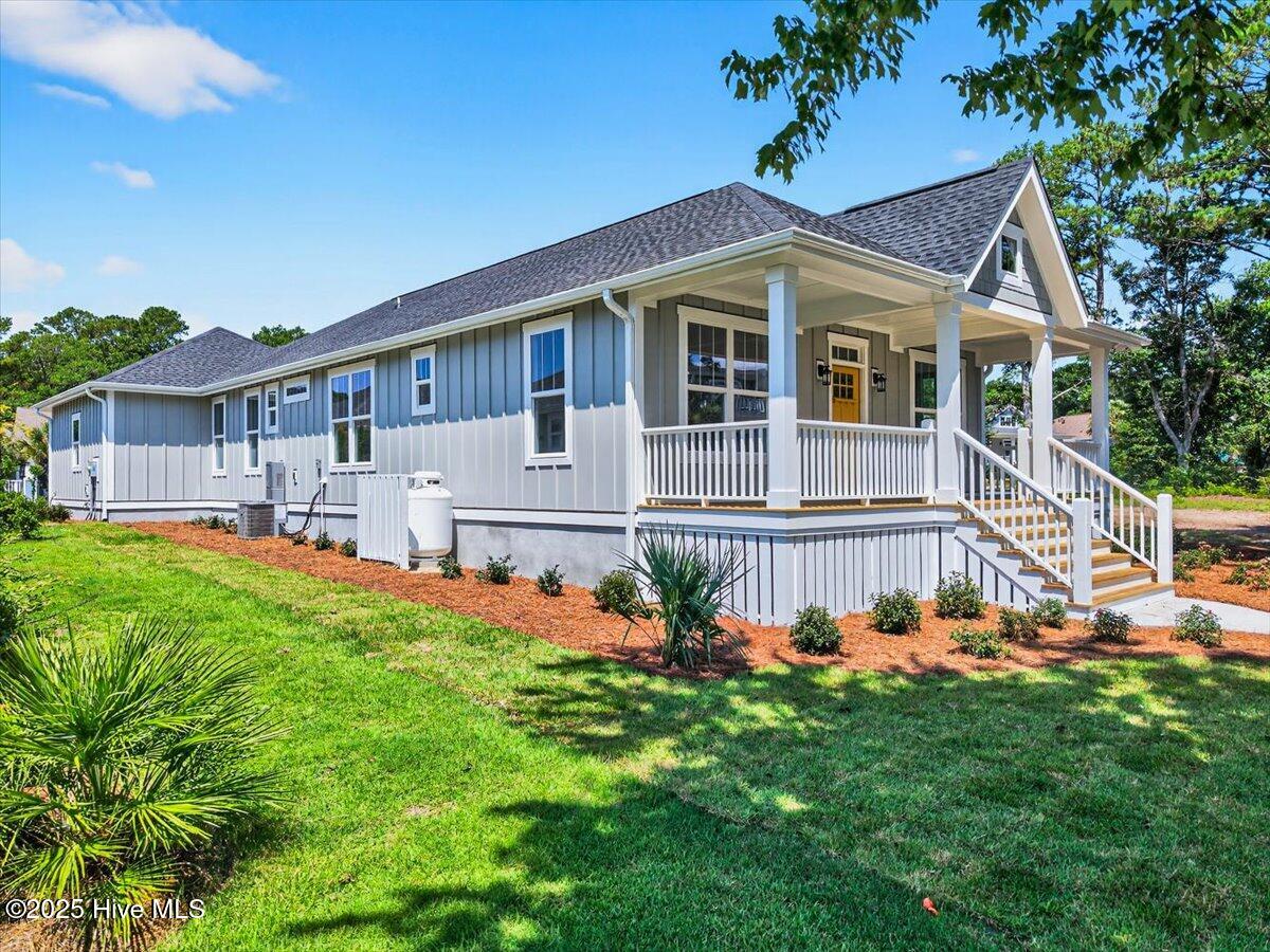 100504765 | Photo 56