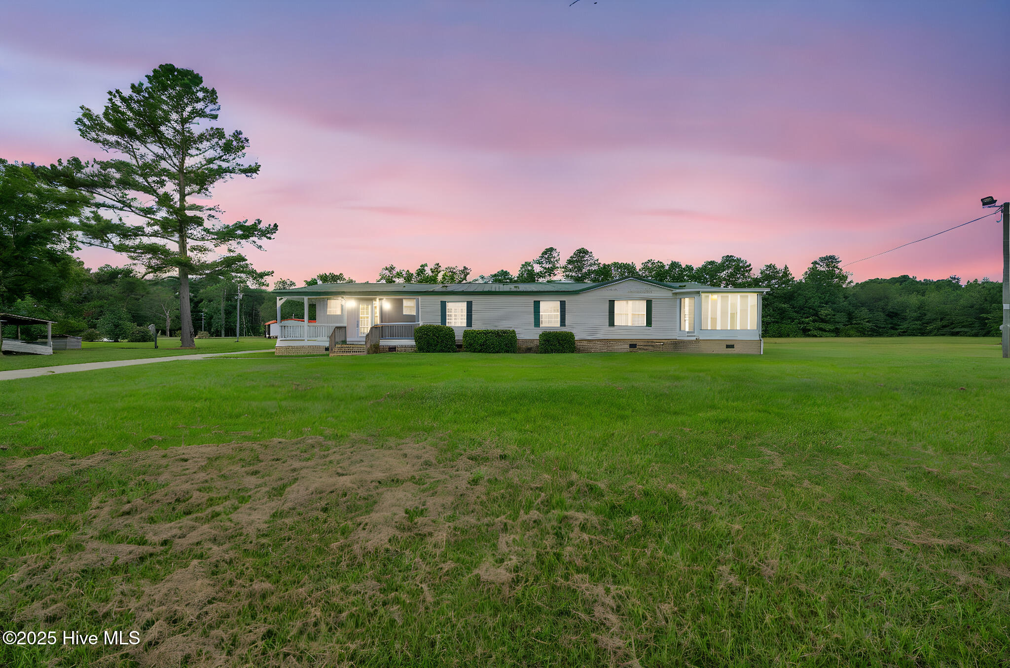 Homes for sale in Riegelwood, NC | 51 Shaw Rd, Riegelwood, NC 28456 | MLS# 100527391