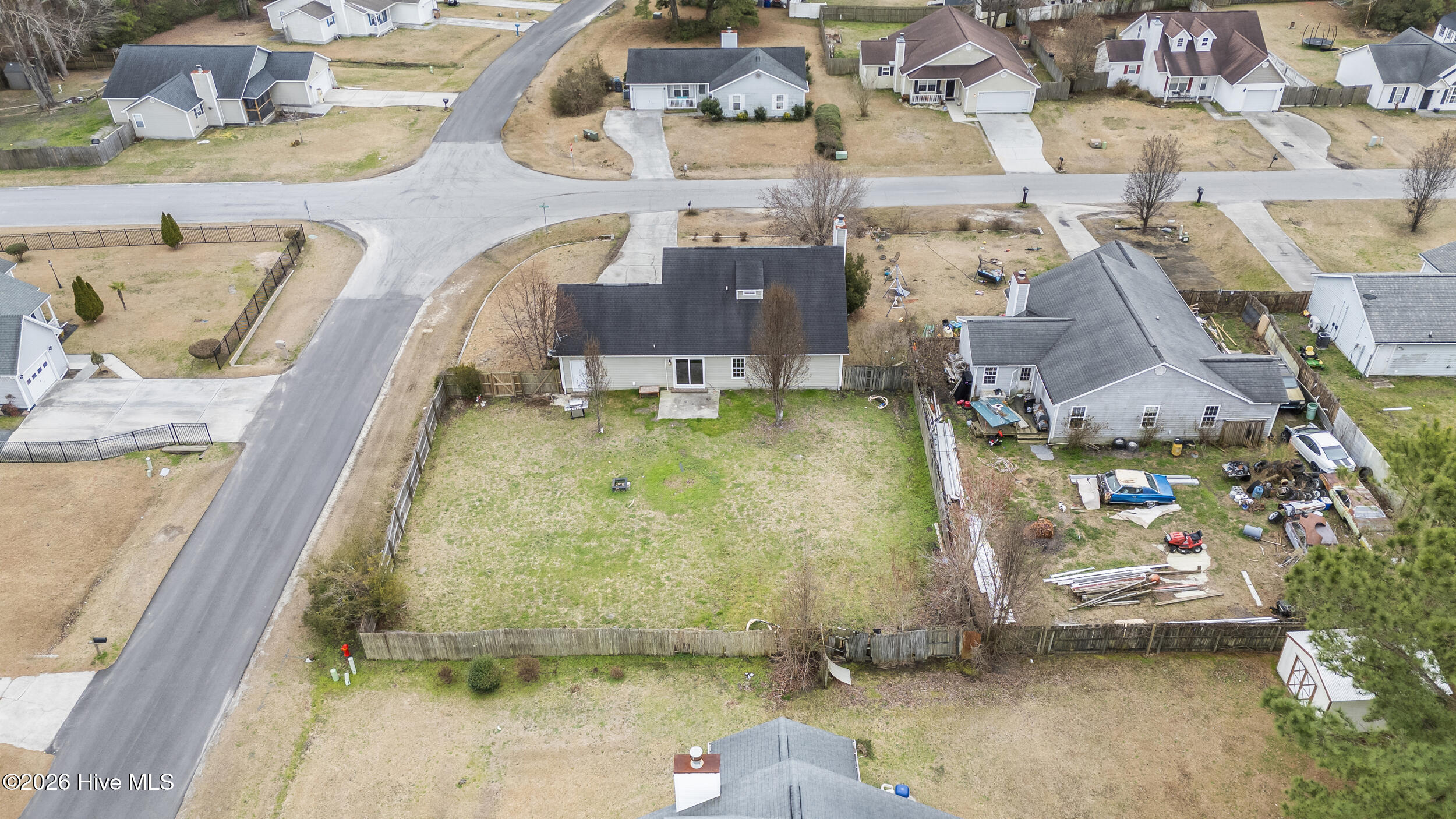 100557892 | Photo 41