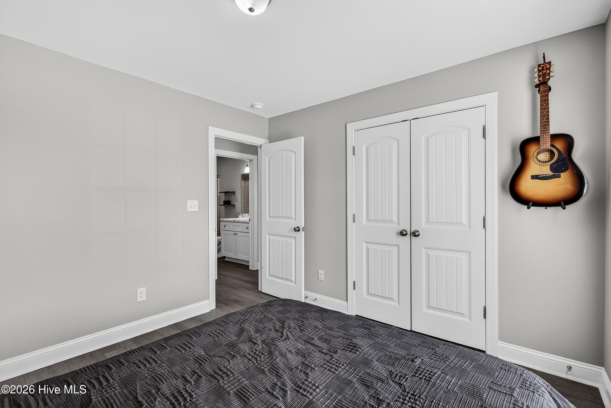 100558992 | Photo 18