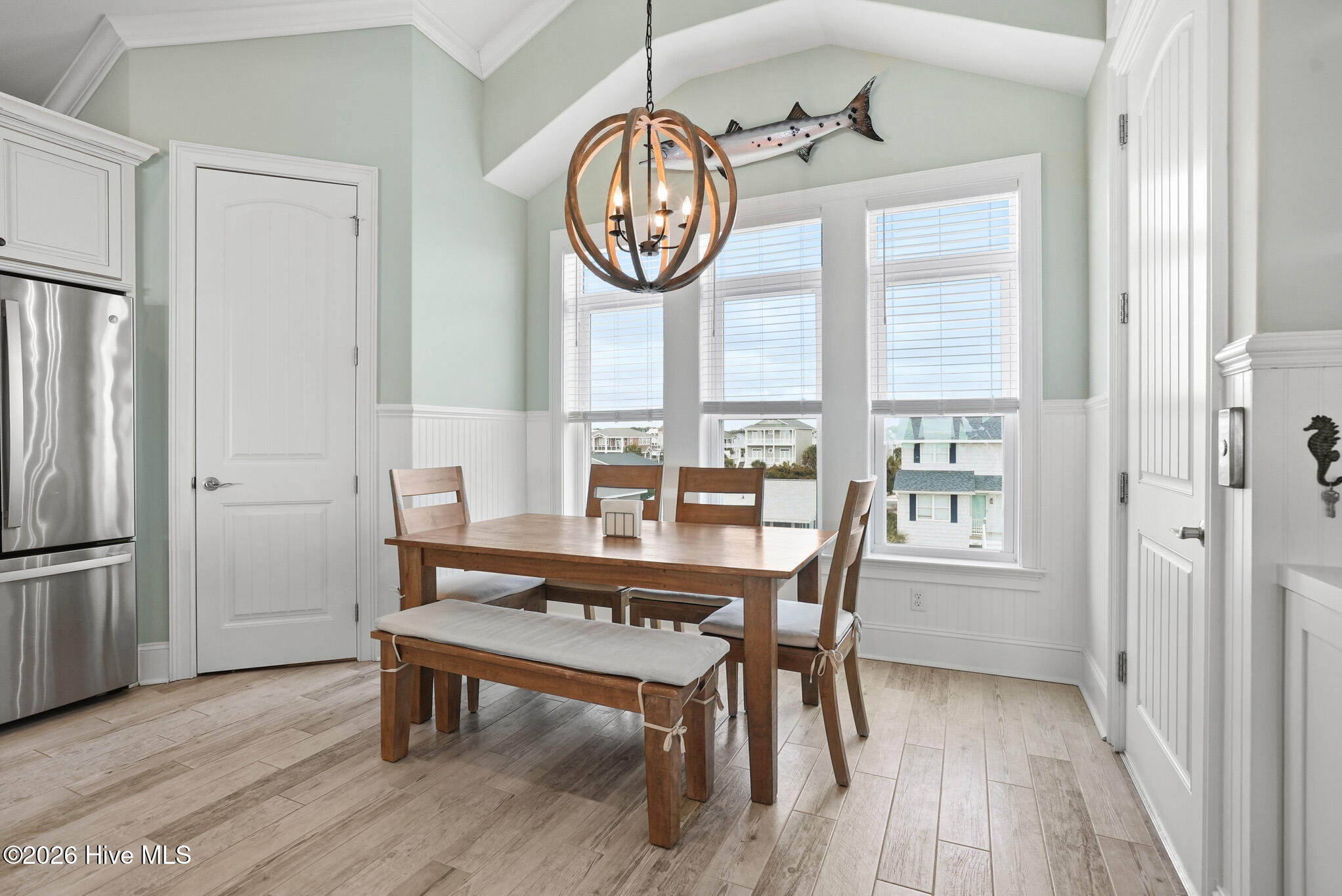 100558393 | Photo 10