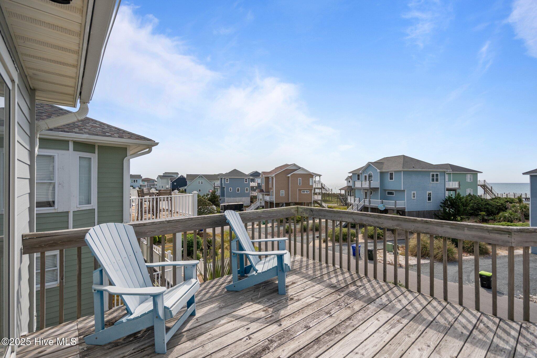 100506590 | Photo 48