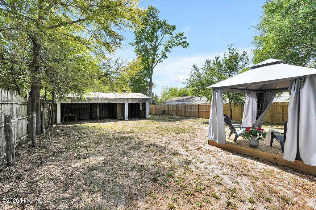 100566148 | Photo 31