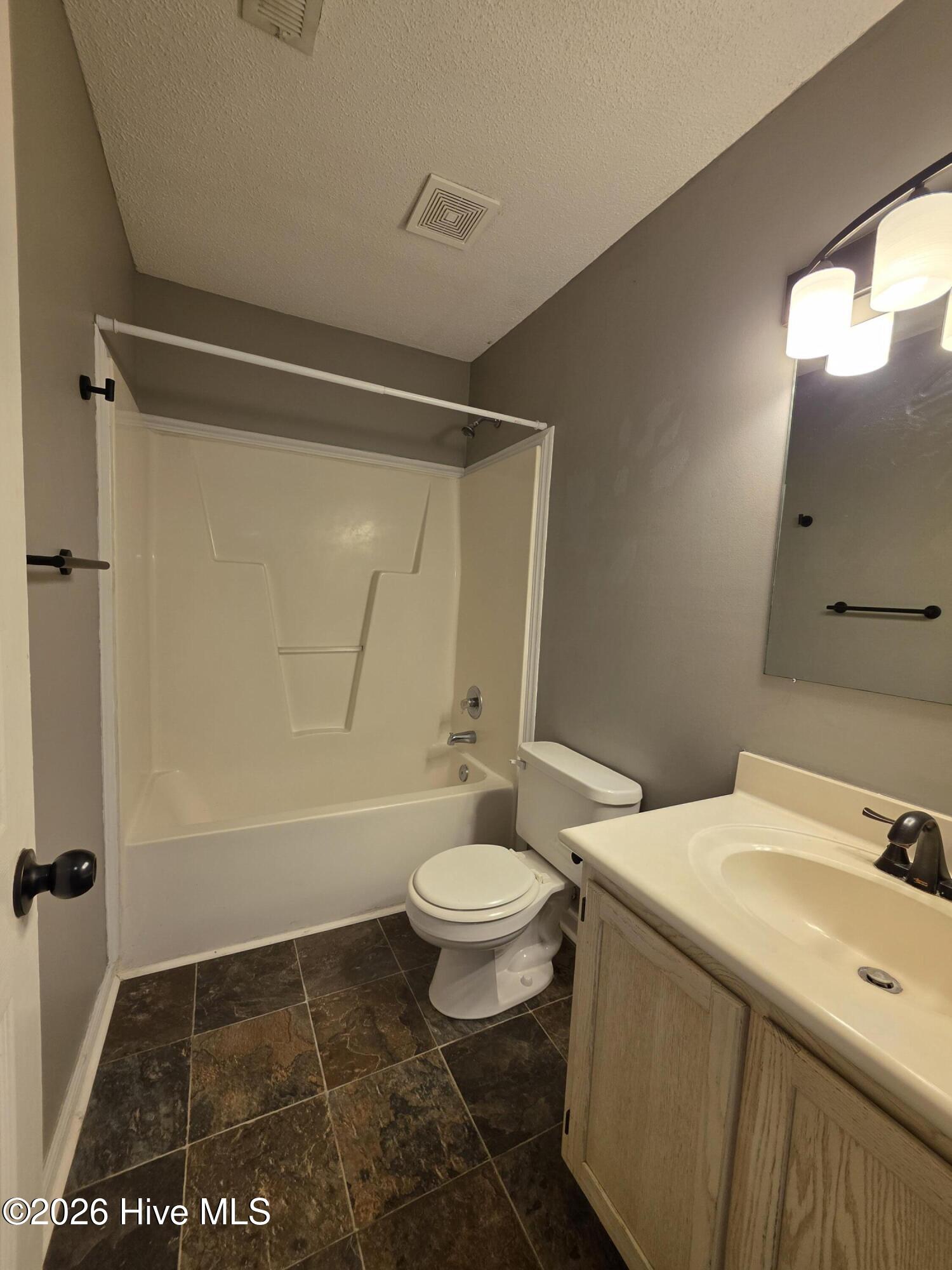 100555811 | Photo 10