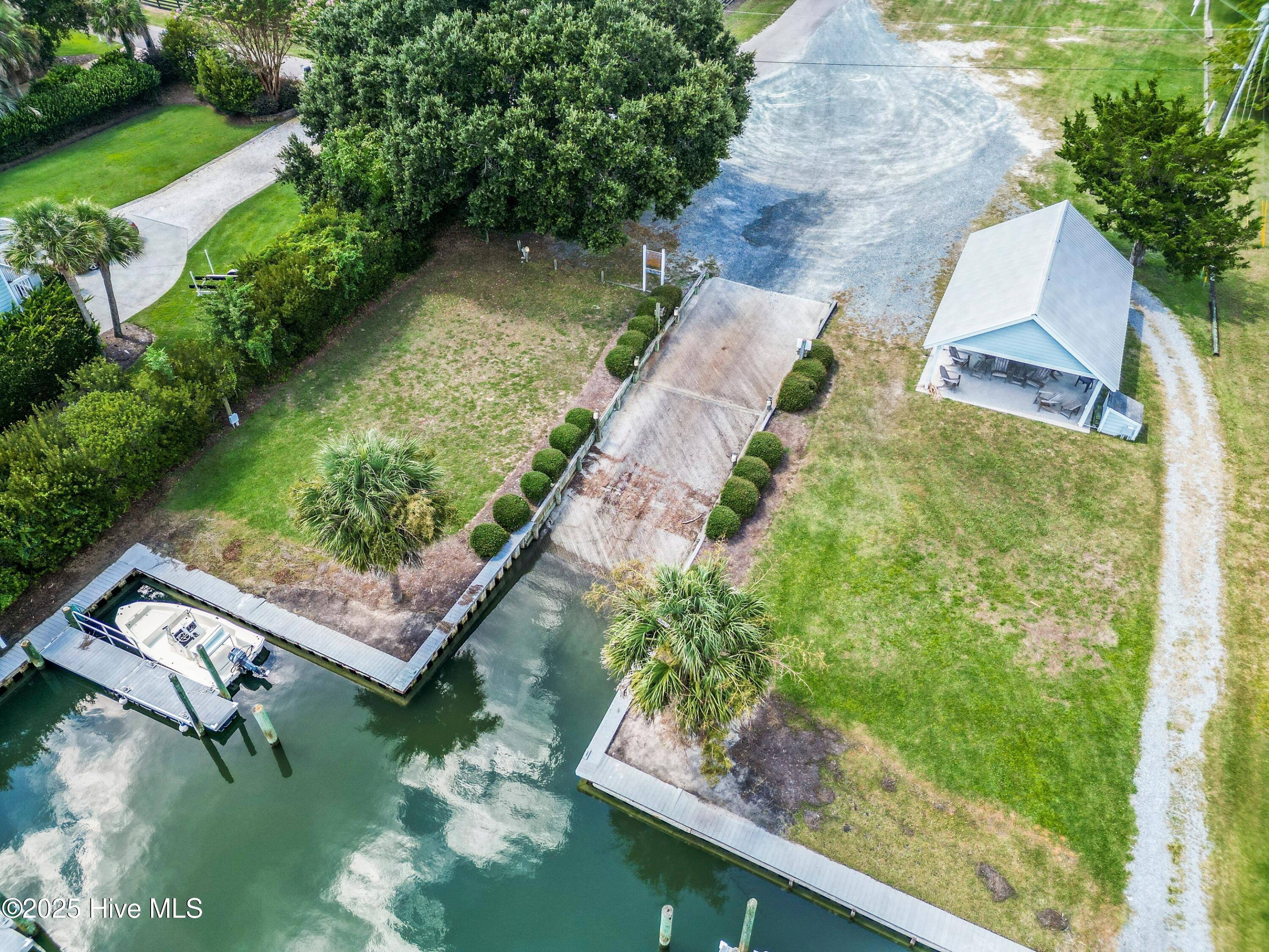 100528995 | Photo 17