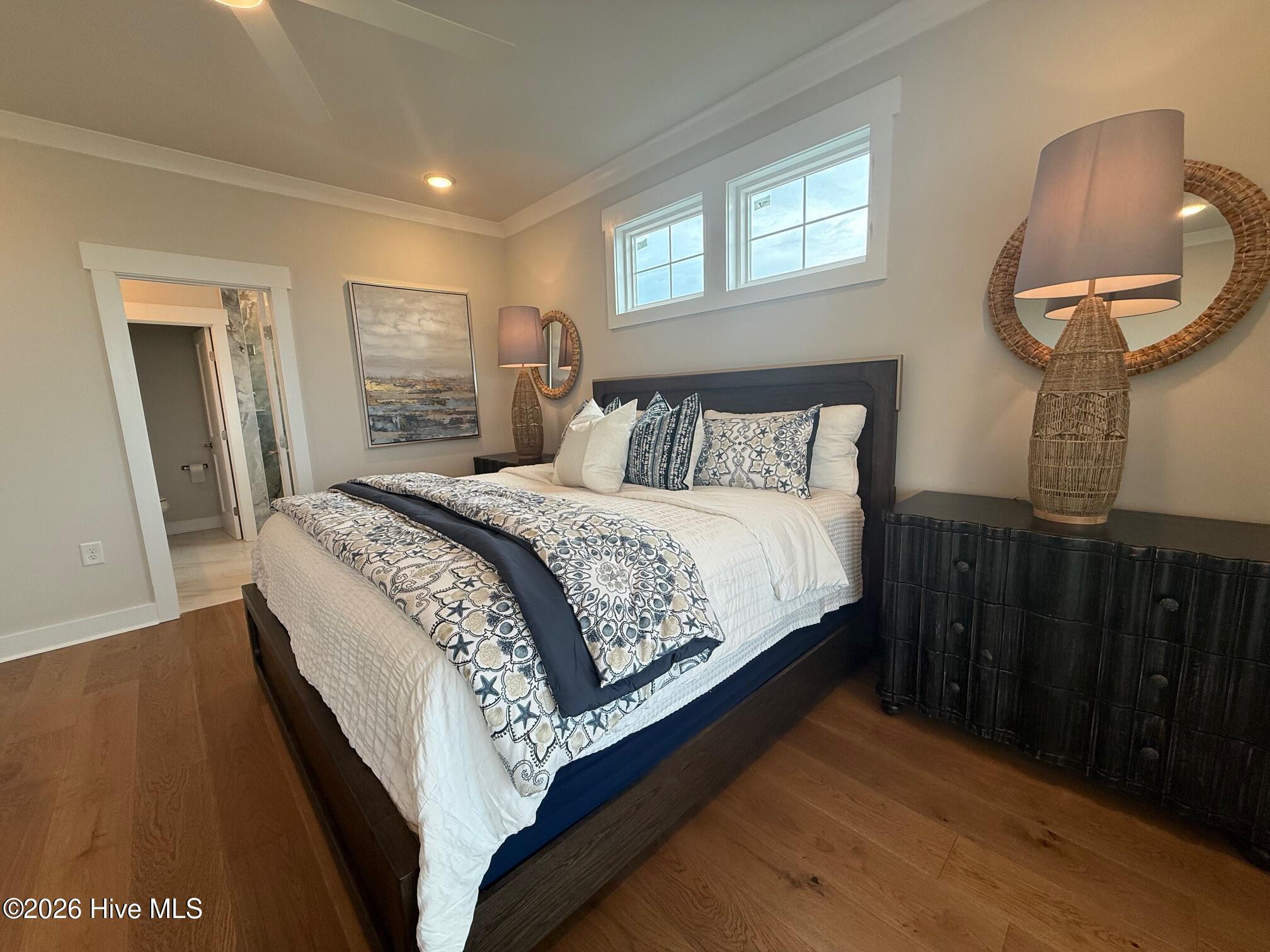 100522656 | Photo 17