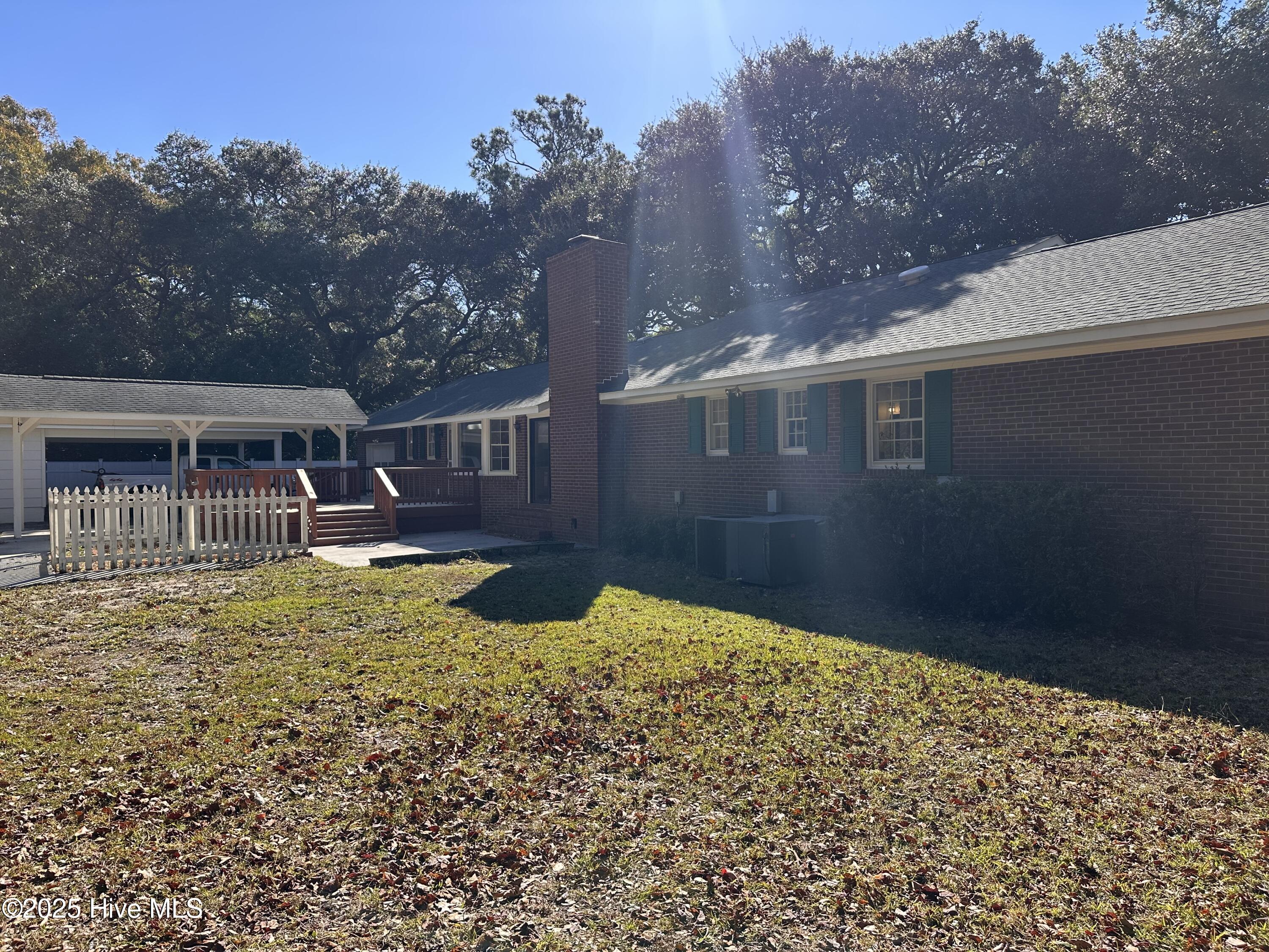 100541035 | Photo 36