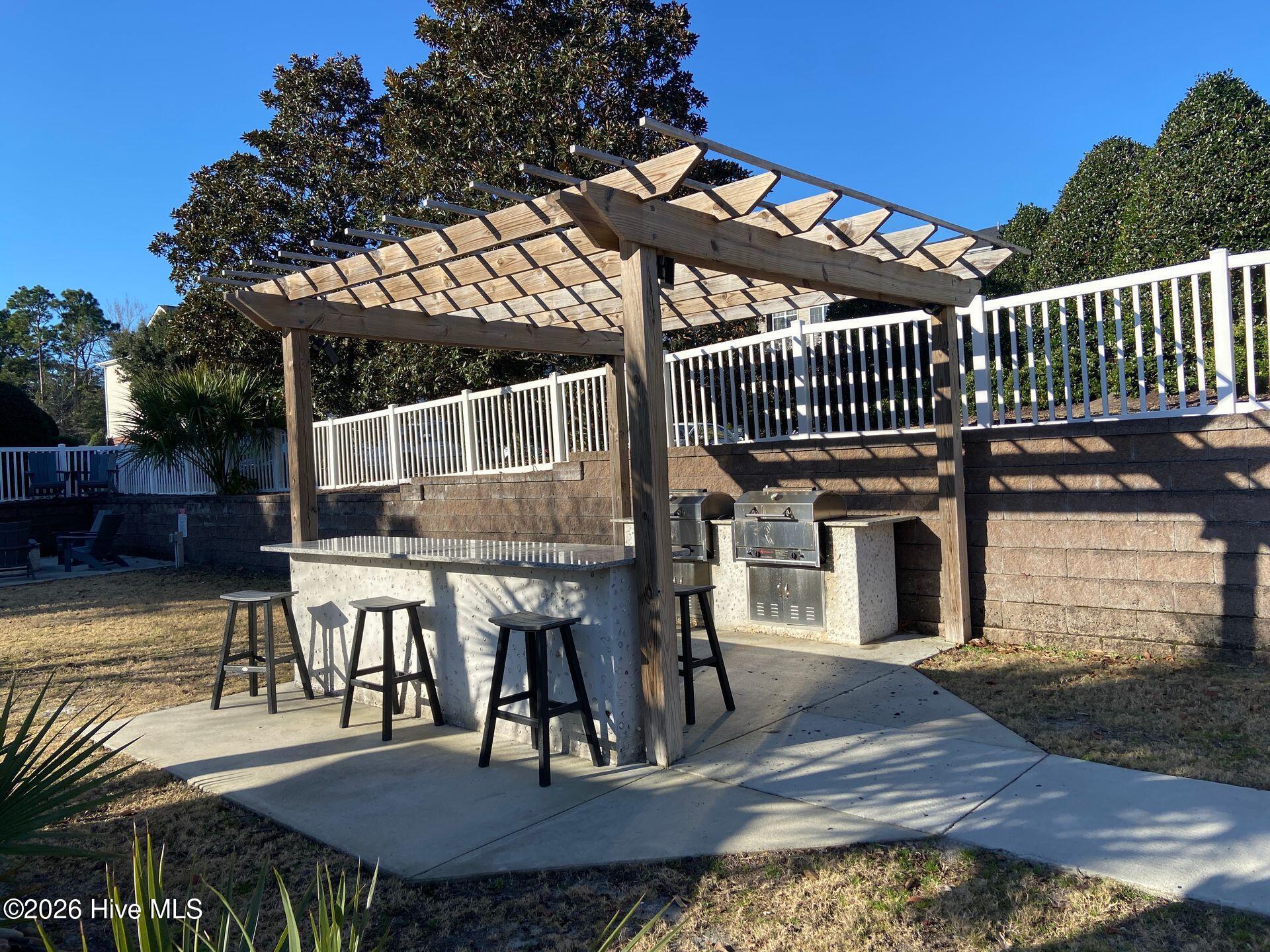 100549389 | Photo 29