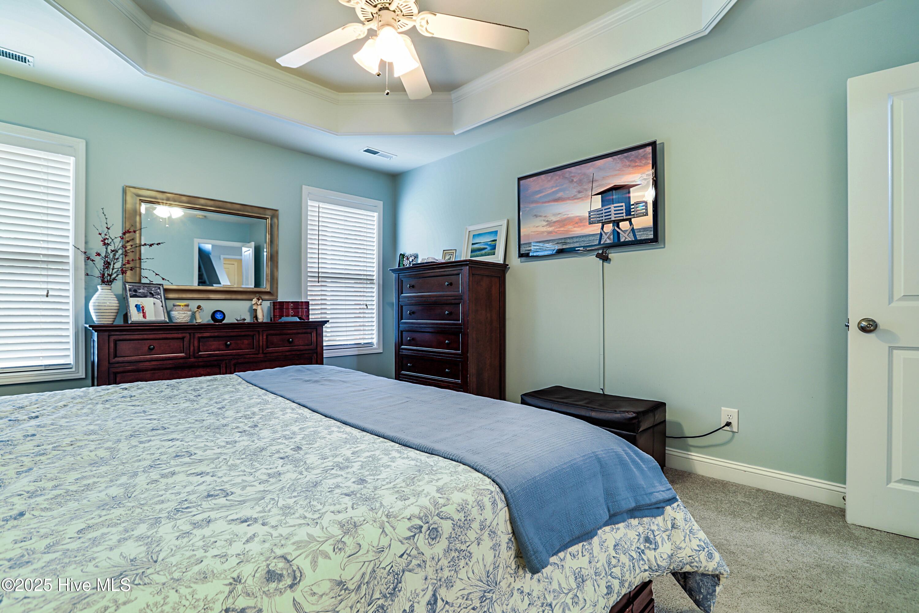 100541806 | Photo 31