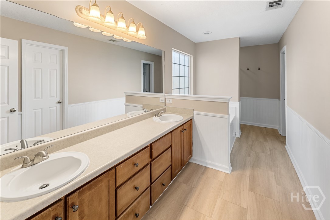 53 Blue Lake Street, Richmond Hill, GA, 31324