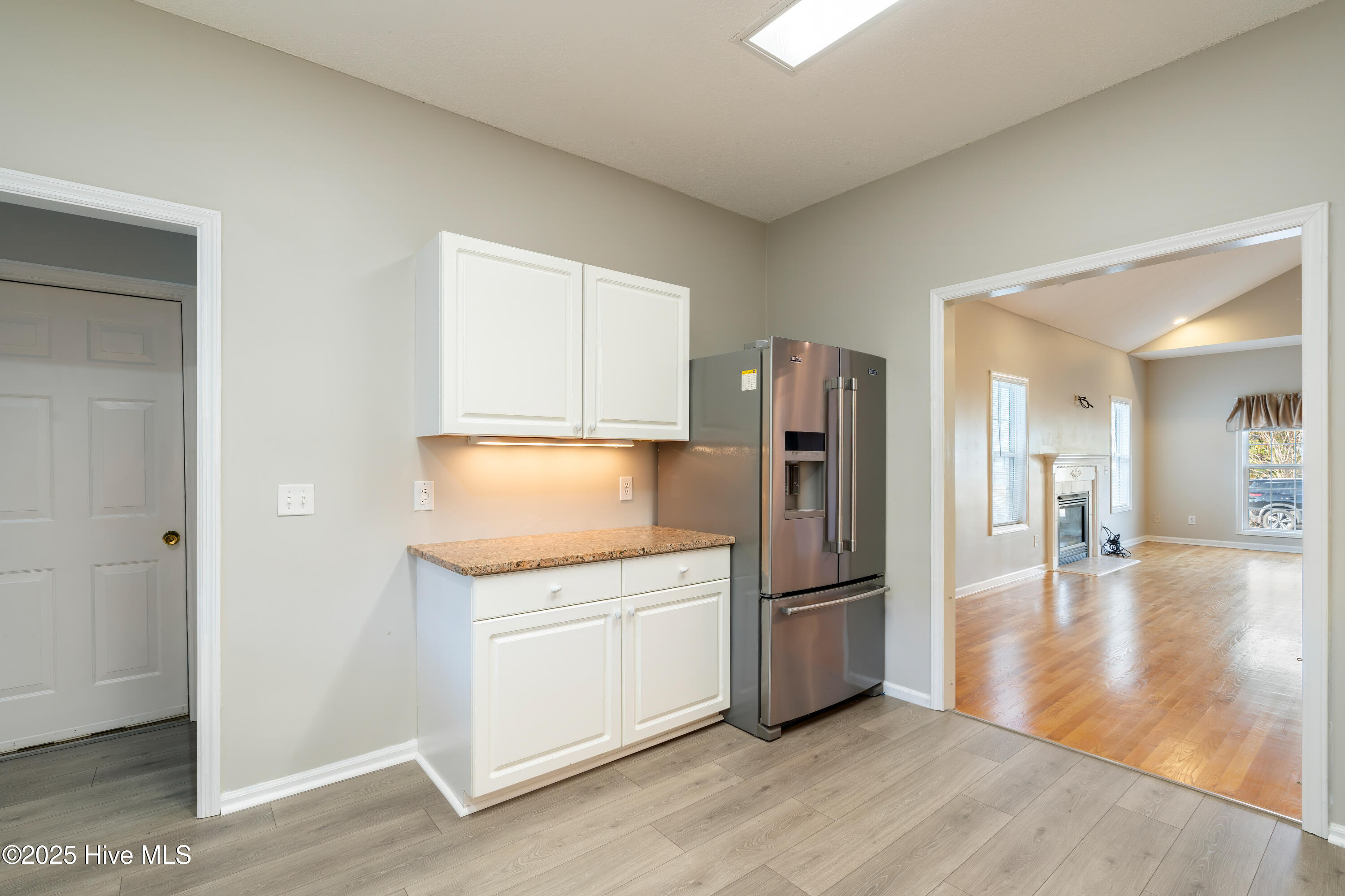 100543647 | Photo 12