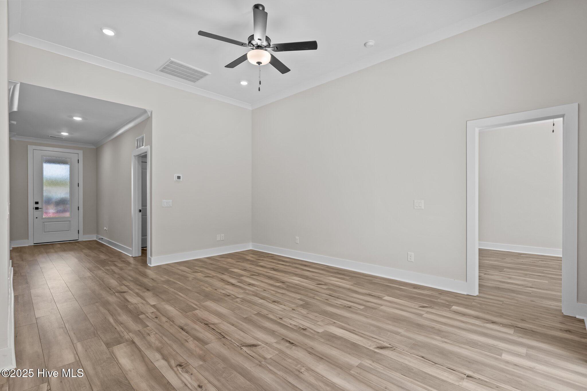 37 S Umbrella Palm Dr Drive, Hampstead, NC 28443 – photo 11: 11-web-or-mls-DSC01827