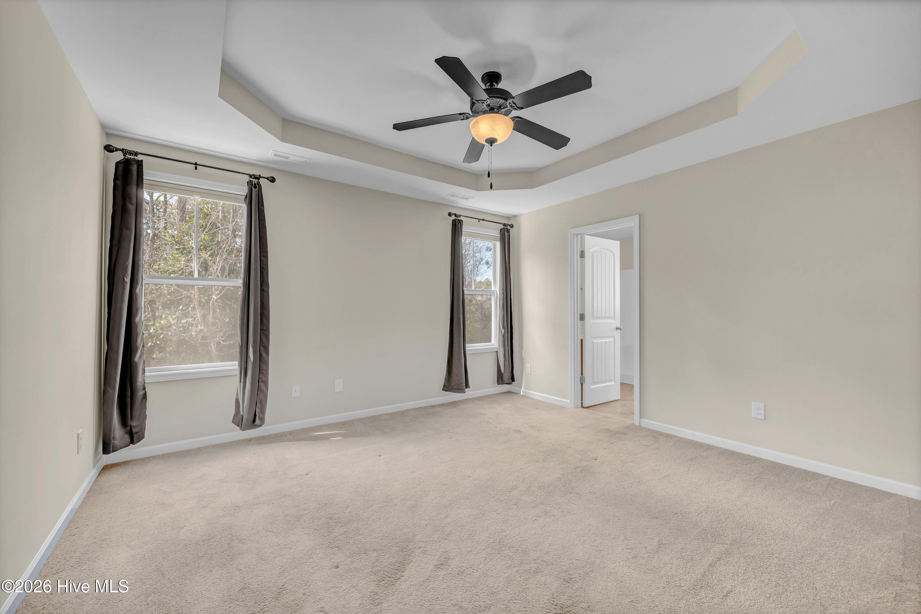 100560481 | Photo 15