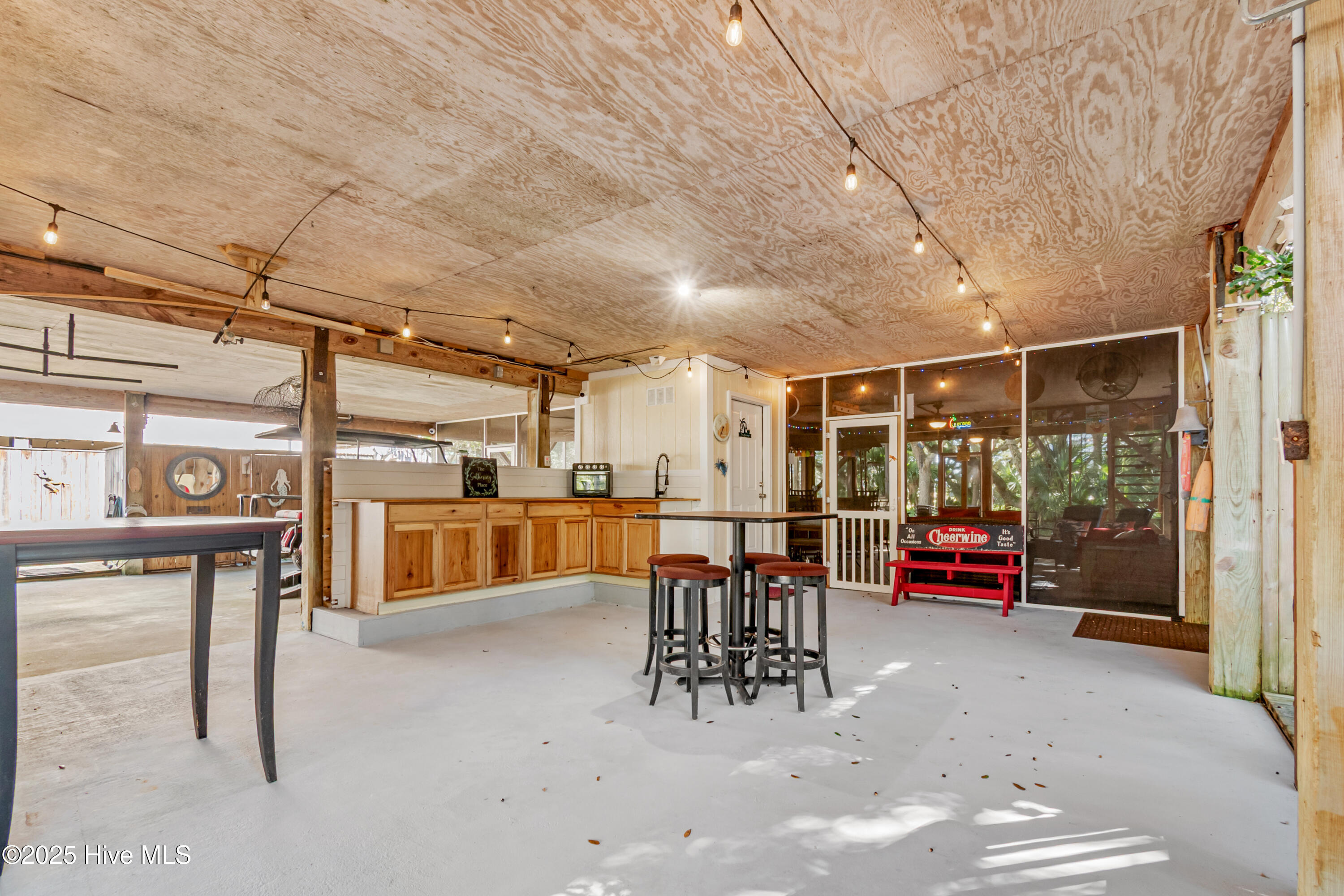 307 Bay Circle, North Topsail Beach, NC, 28460