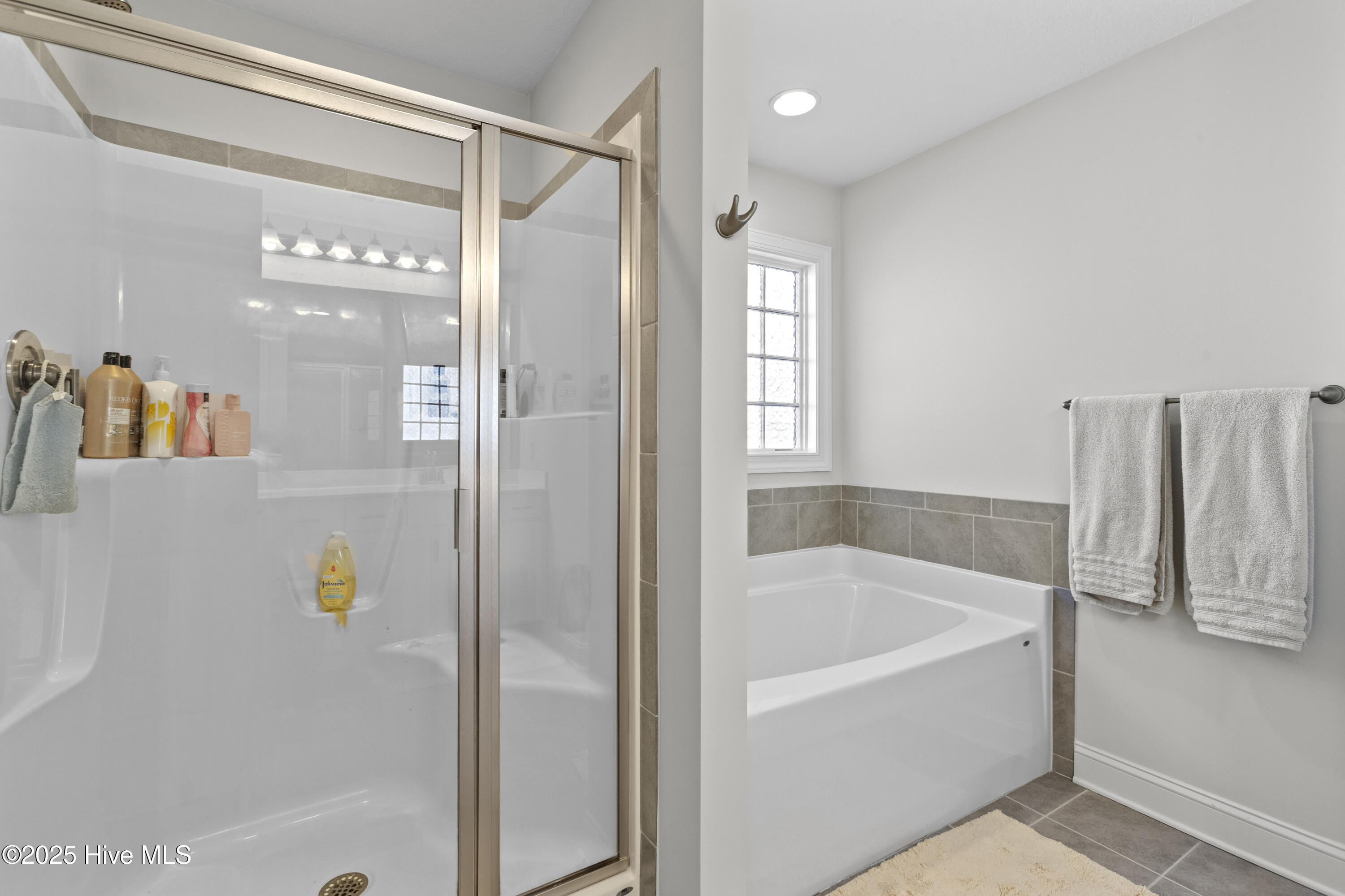 100504313 | Photo 19