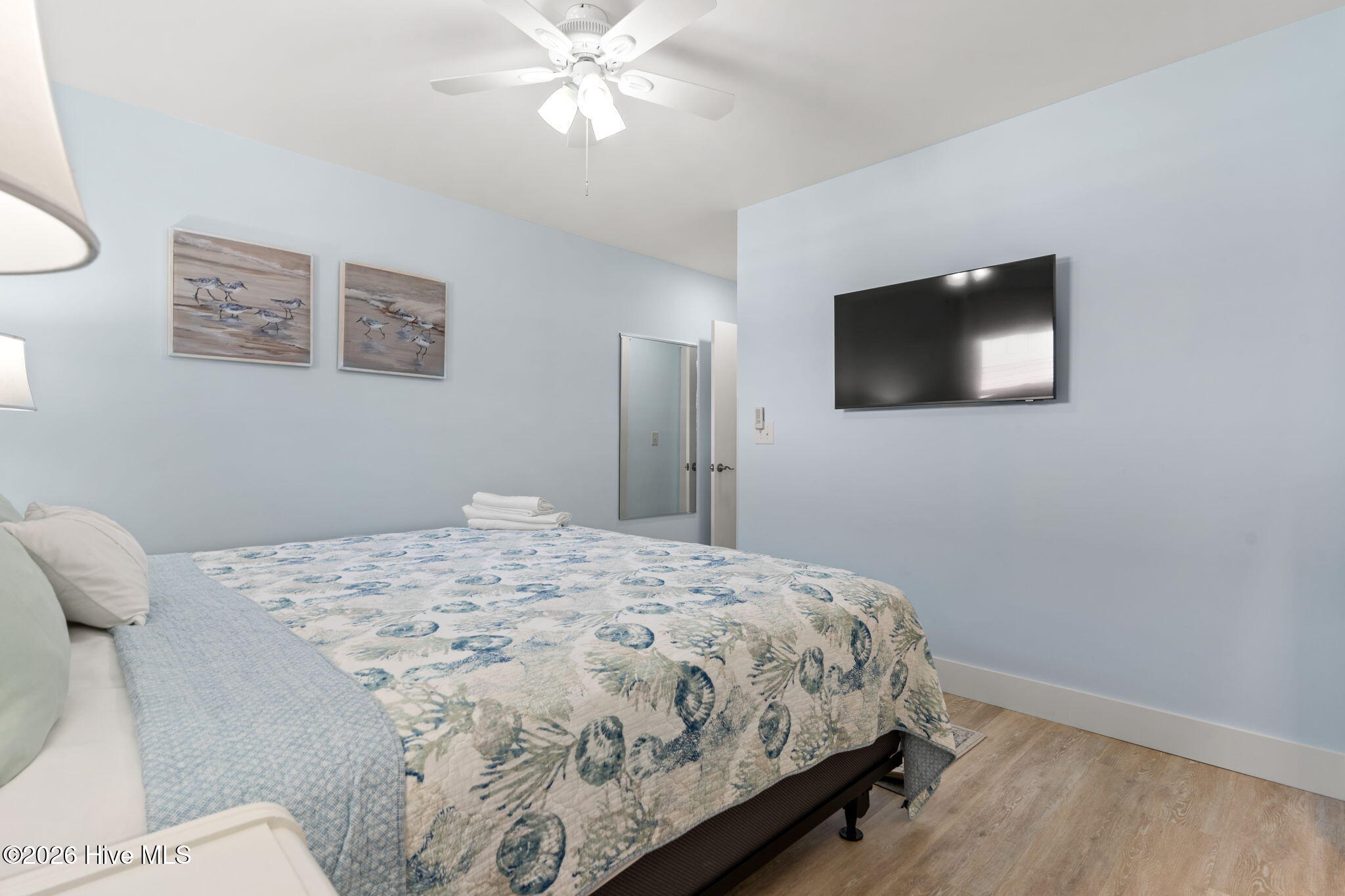 100562646 | Photo 19