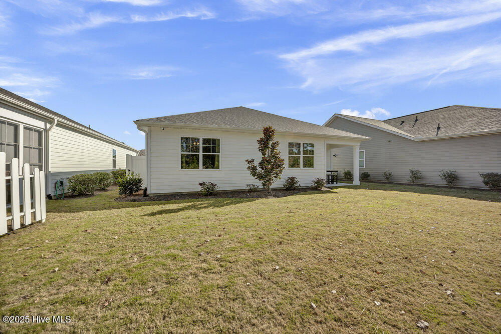 100541621 | Photo 27