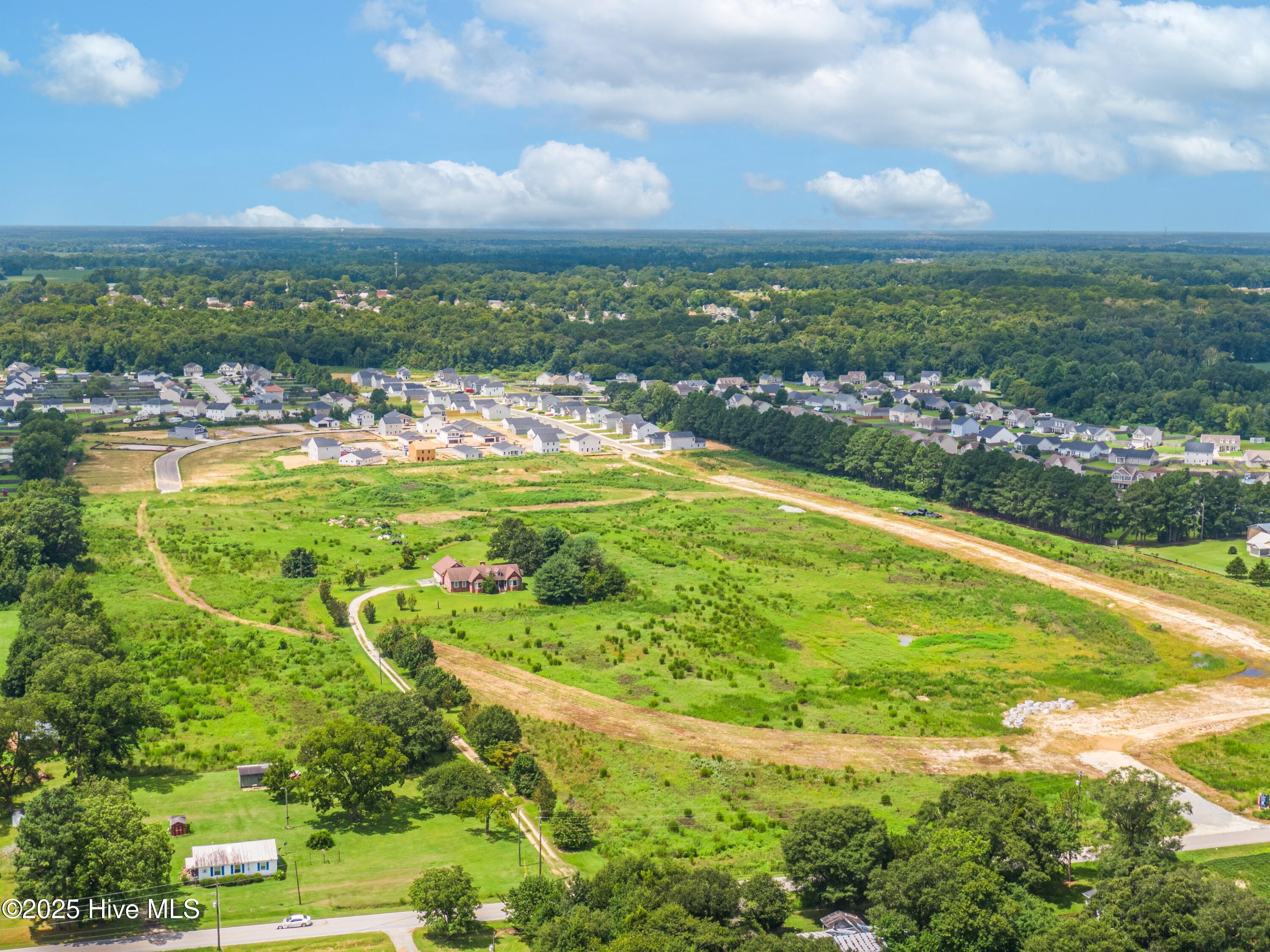 100538143 | Photo 37