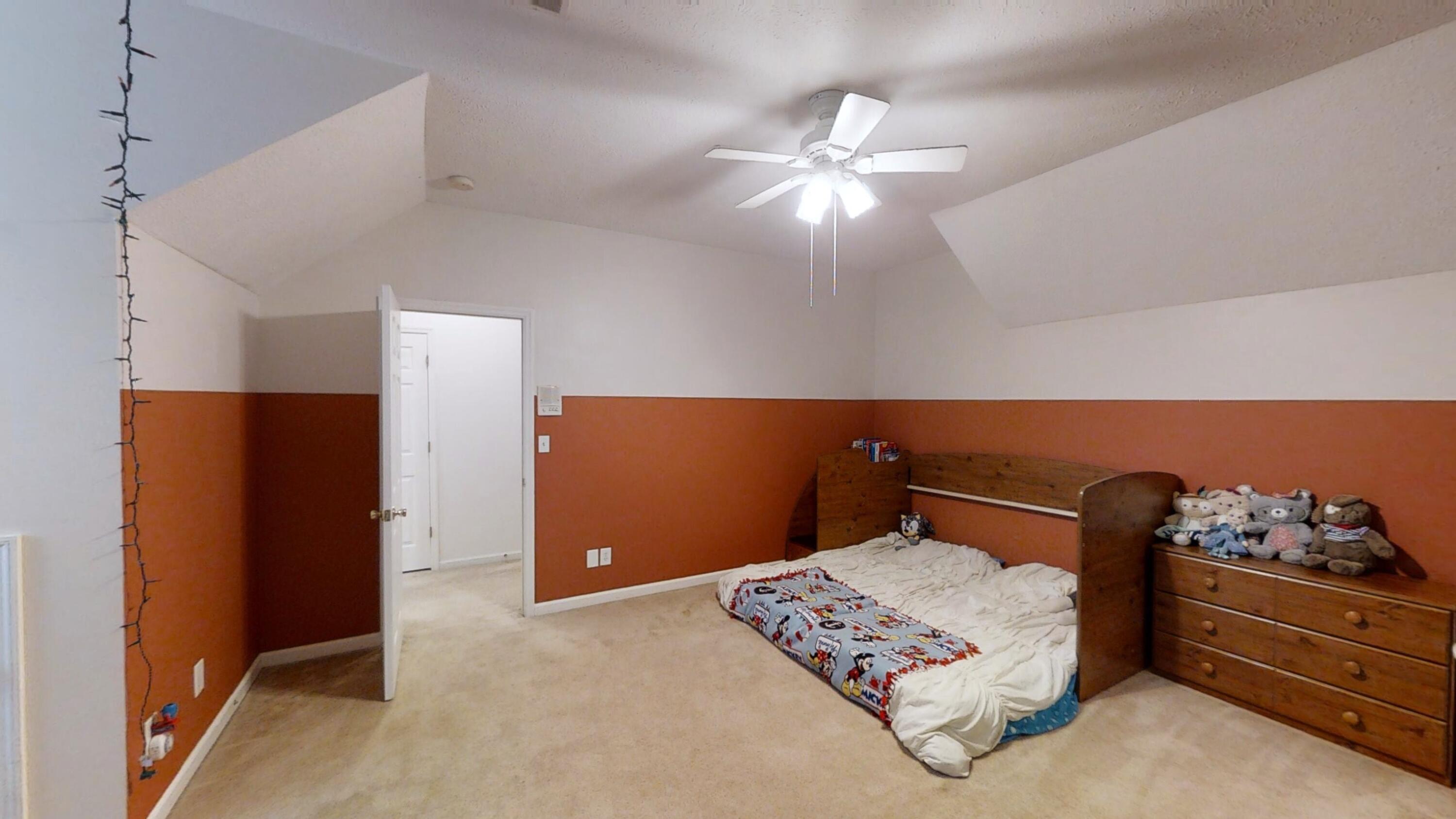 2750-St-Clair-Rd-06152022_084255