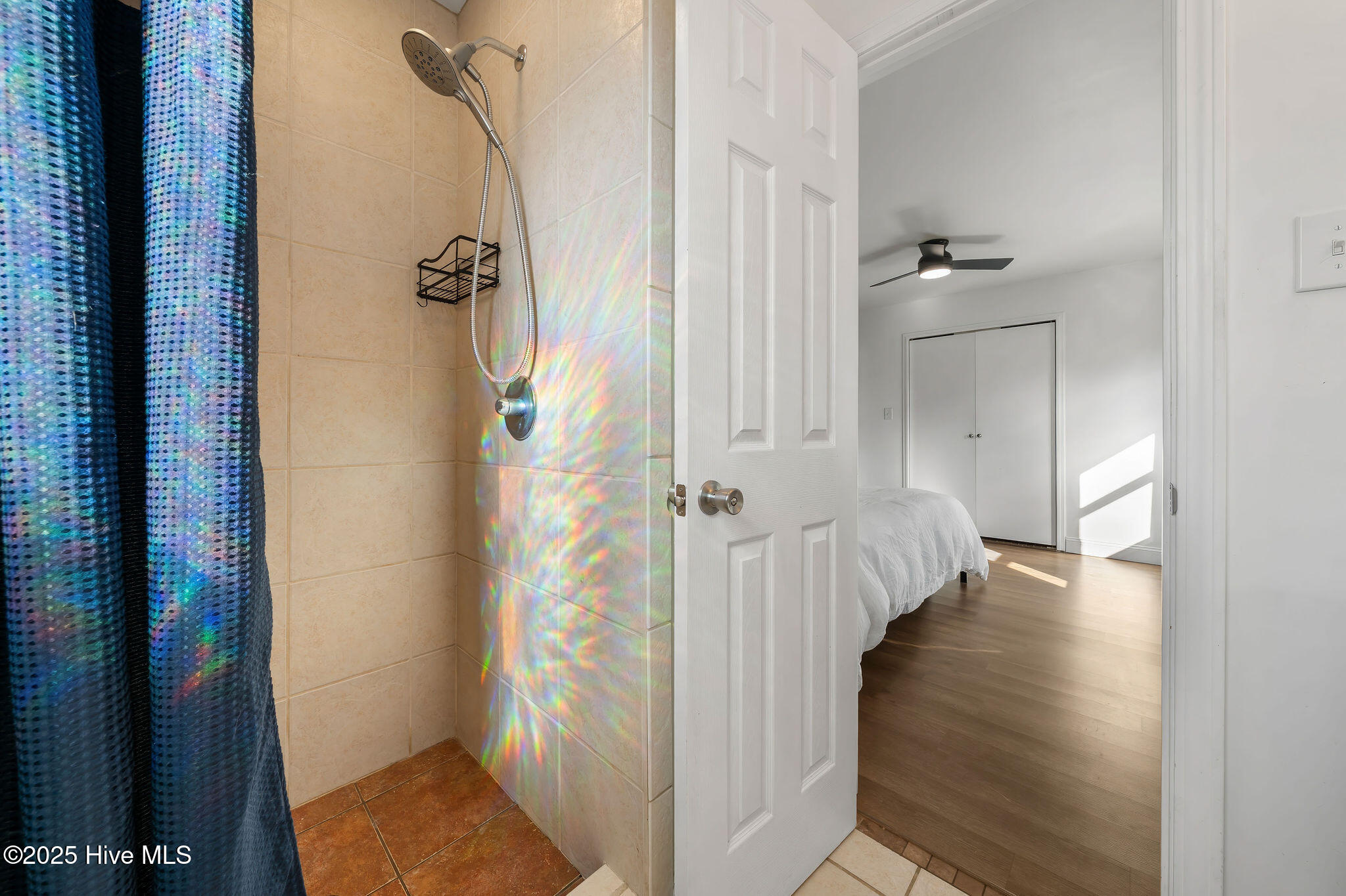 100544071 | Photo 26