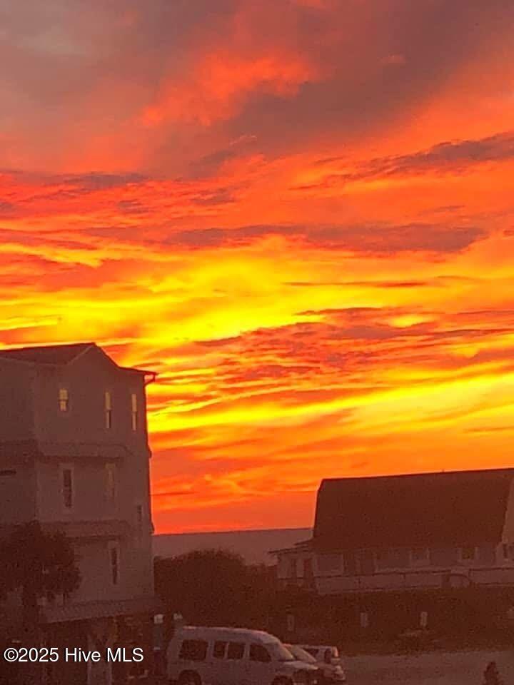 100530472 | Photo 22