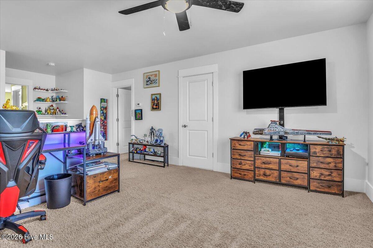 100551826 | Photo 48