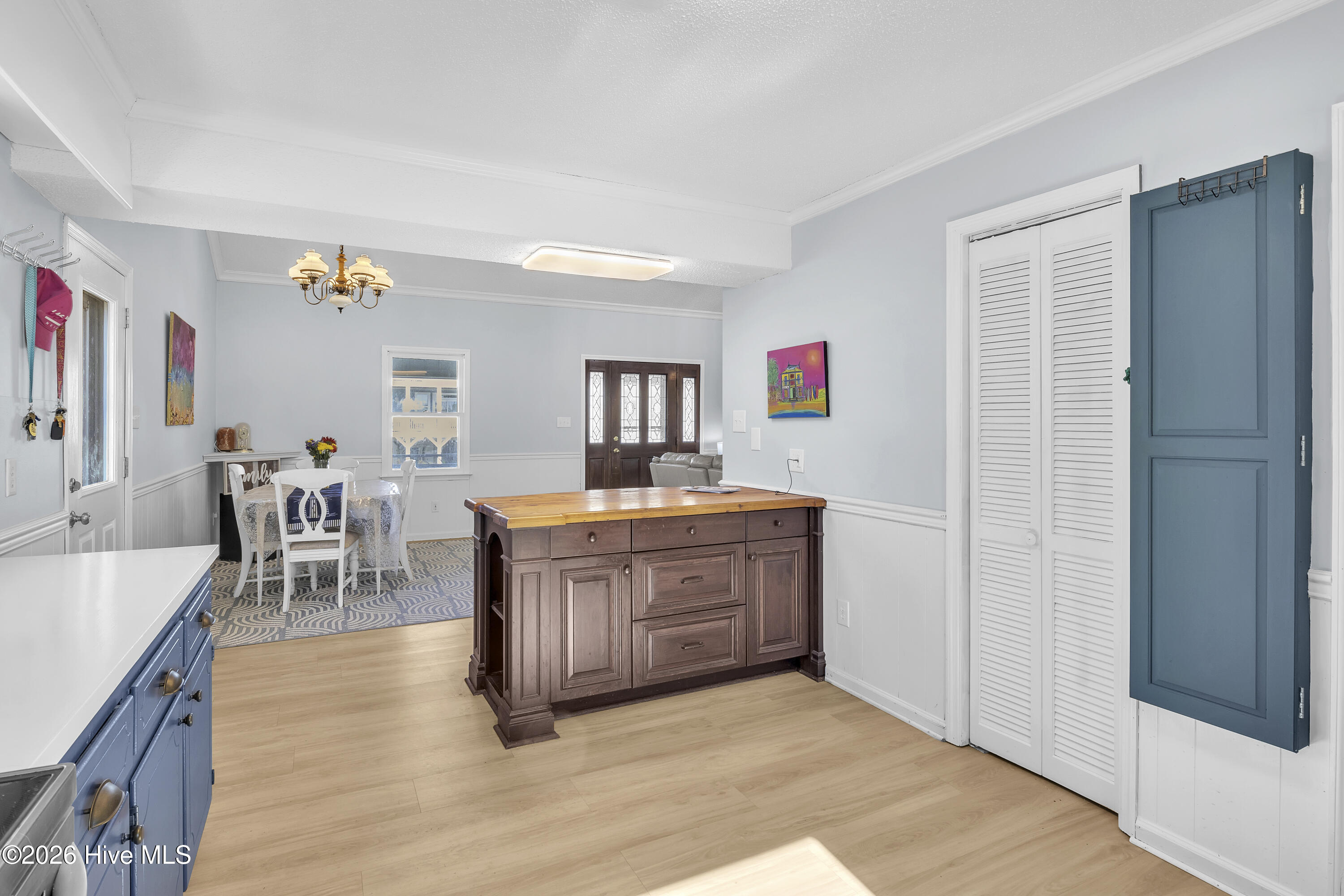 100545585 | Photo 18