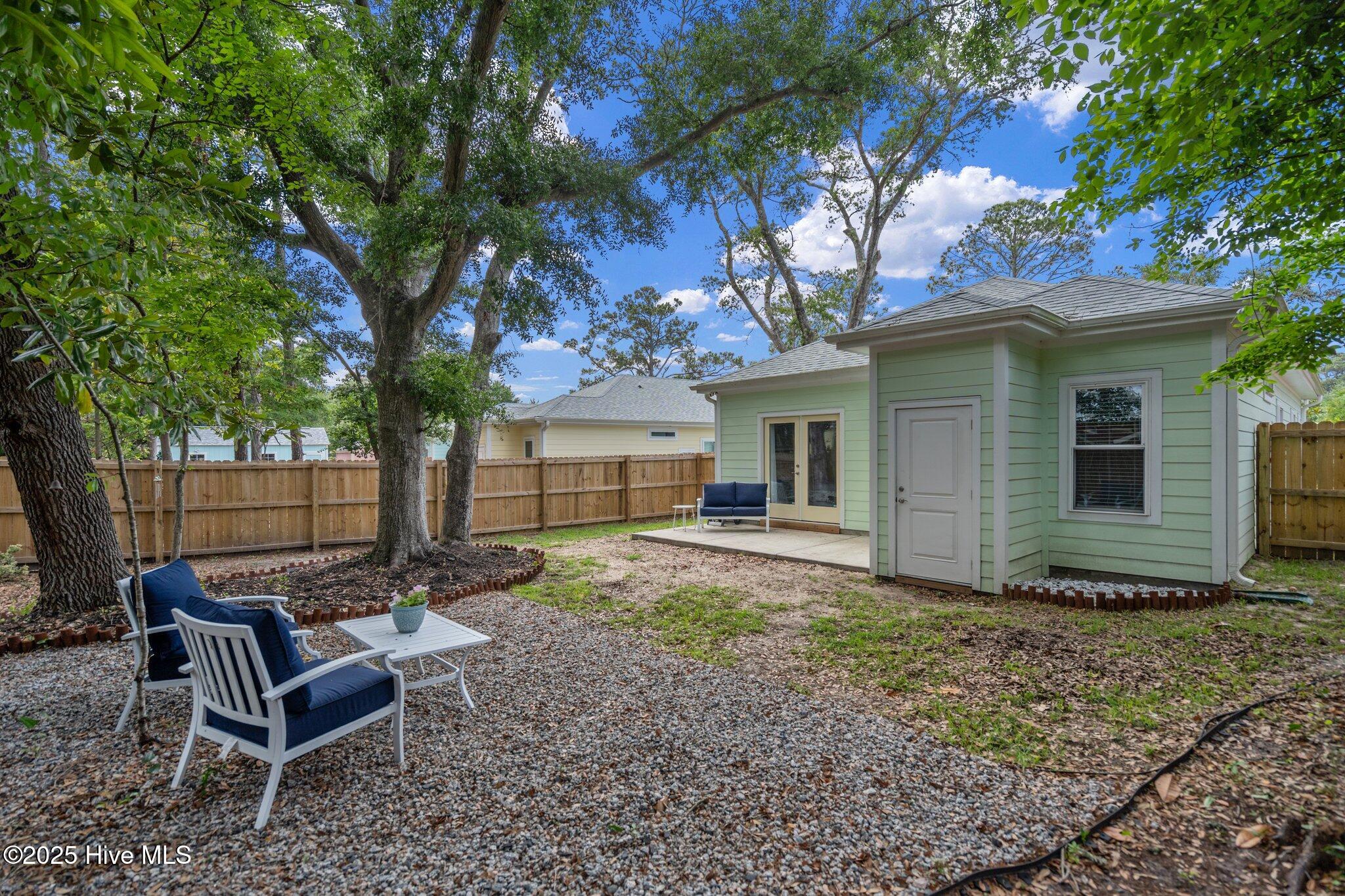 100552059 | Photo 41