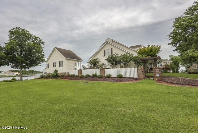 100515842 | Photo 13