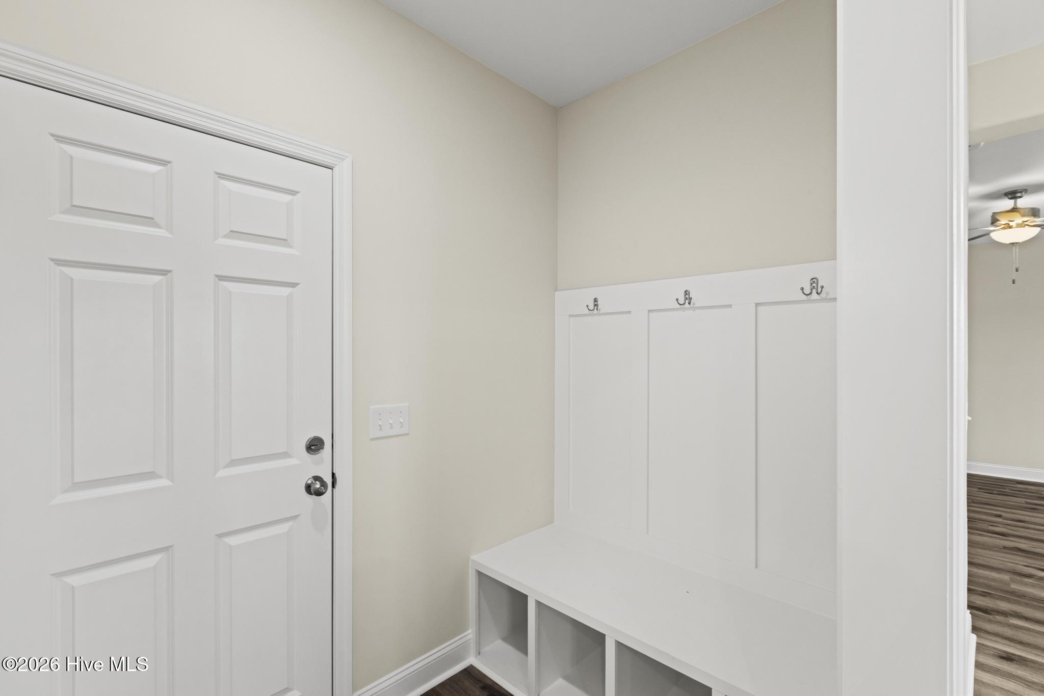 100516186 | Photo 15