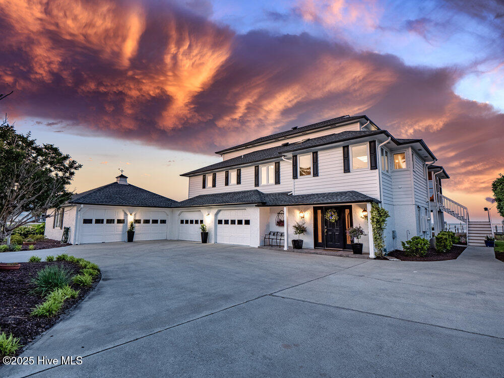 Homes for sale in Wilmington, NC | 945 Radnor Rd, Wilmington, NC 28409 | MLS# 100511026