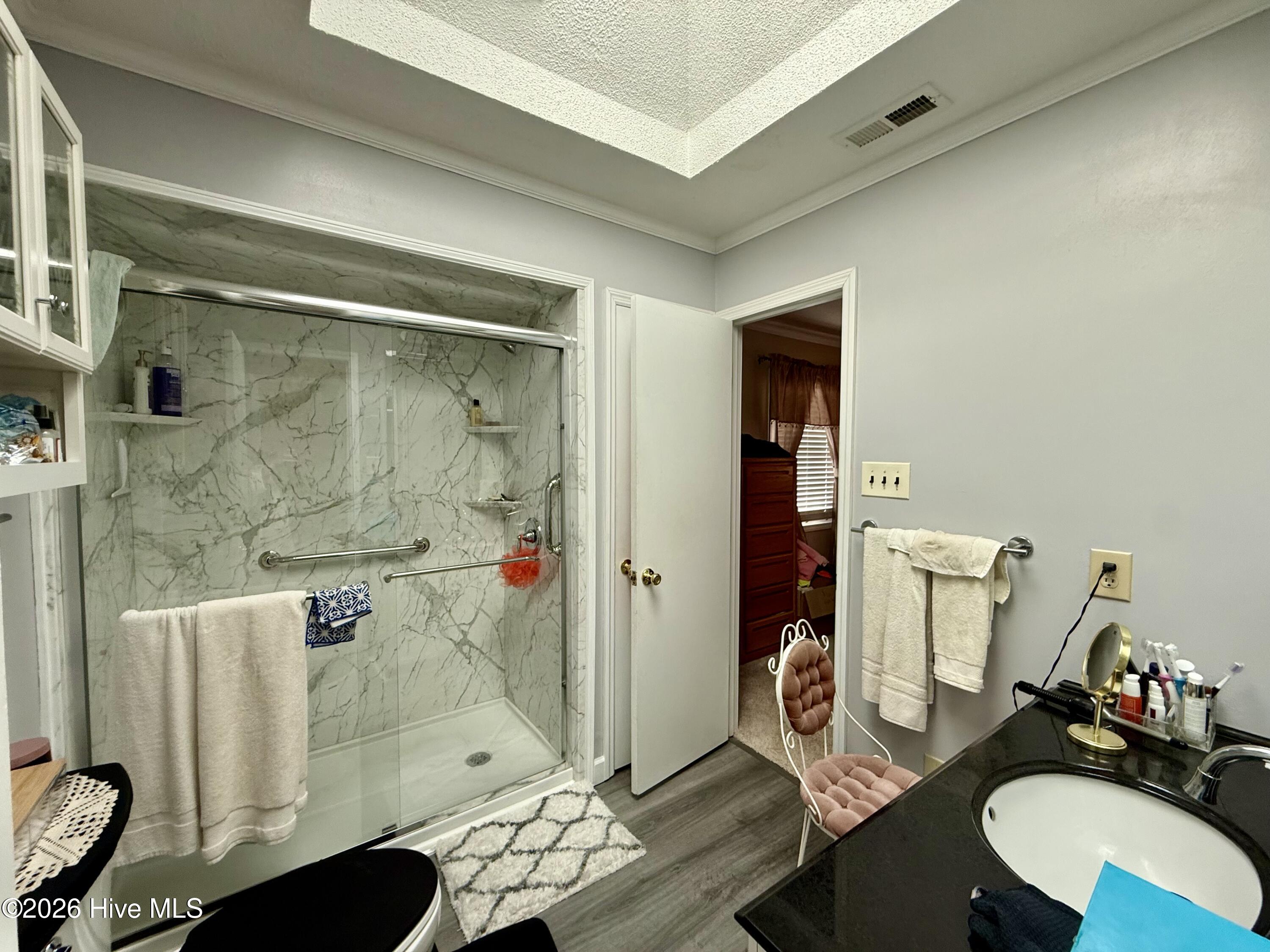 Owner bath