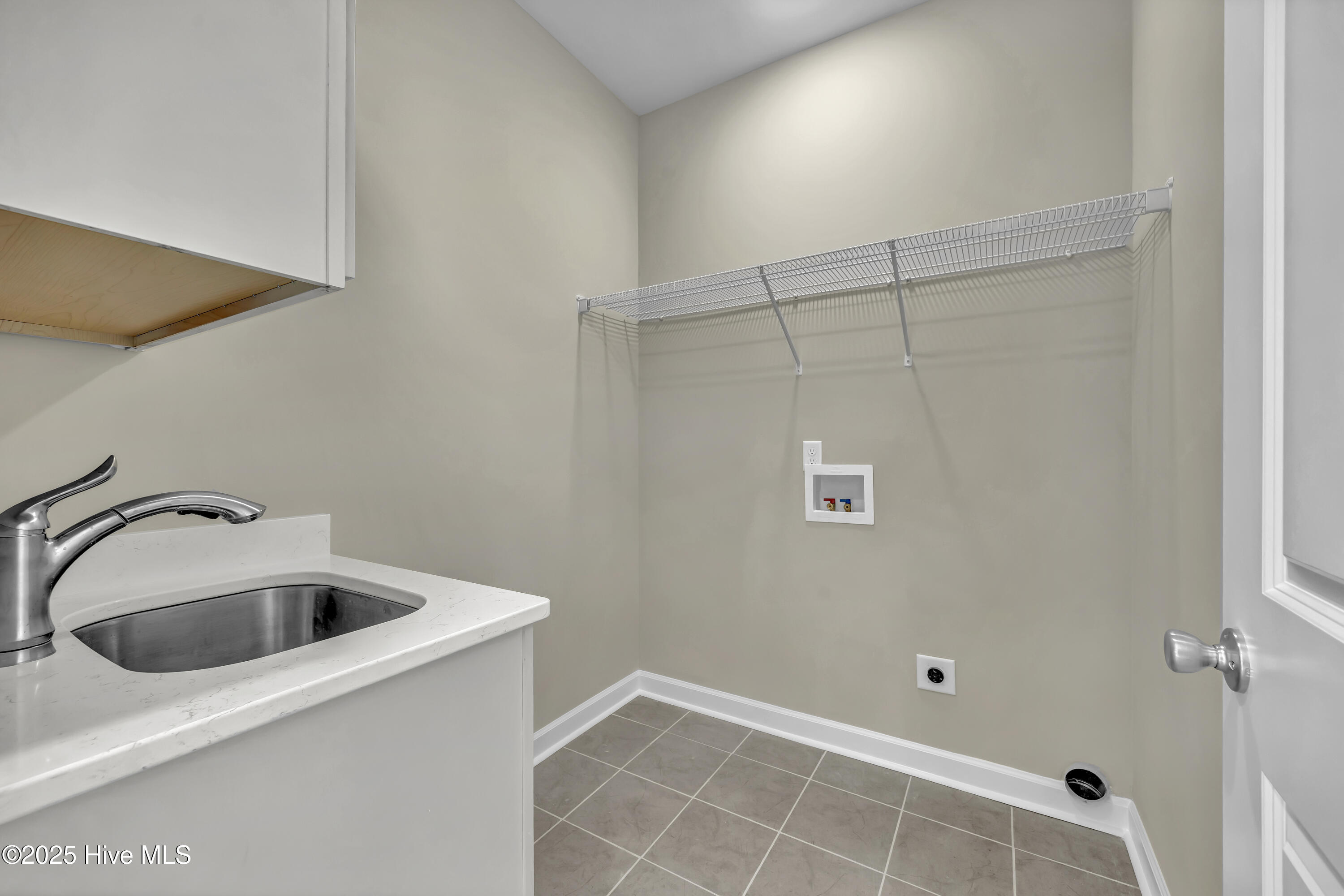 100545866 | Photo 17