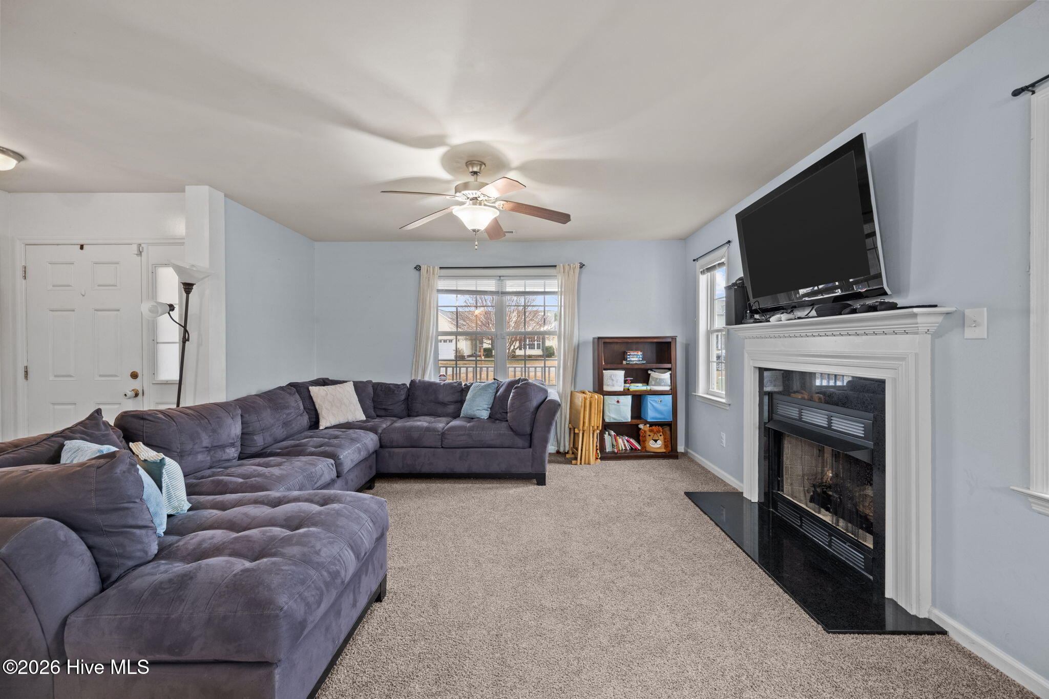 100554130 | Photo 11