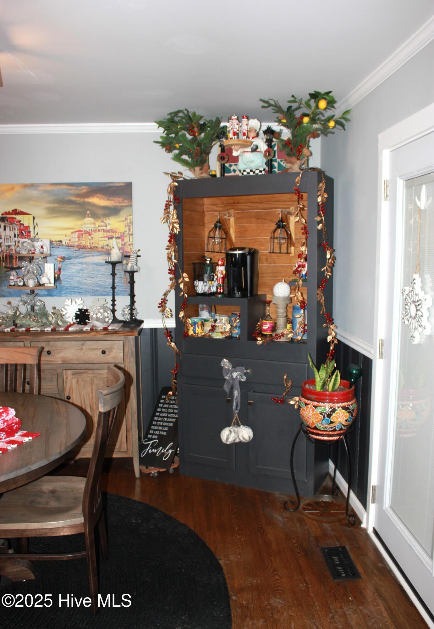 100546240 | Photo 29