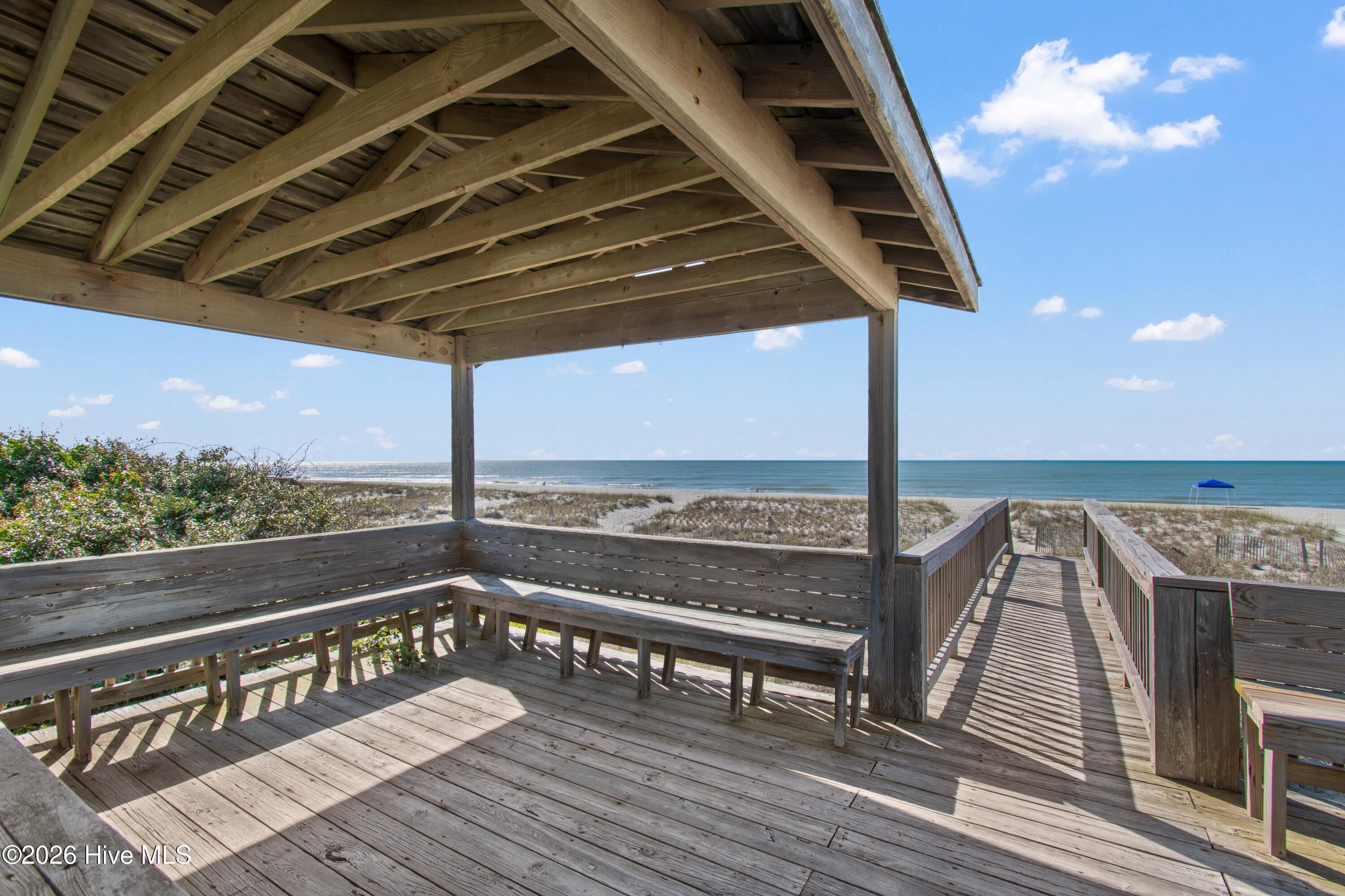 100566525 | Photo 50