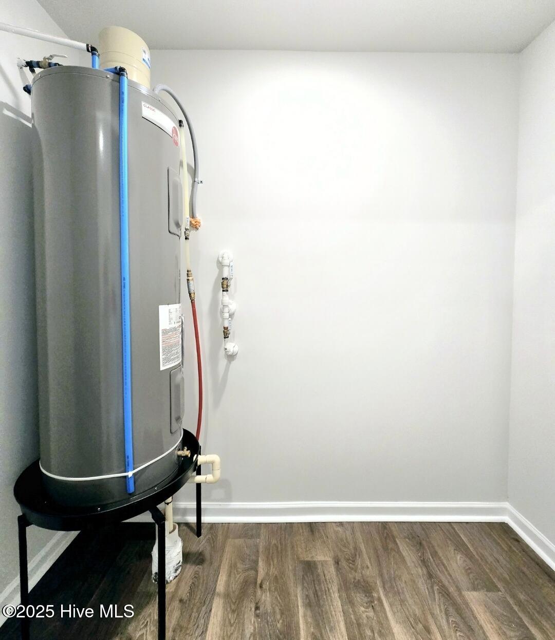 100541996 | Photo 13