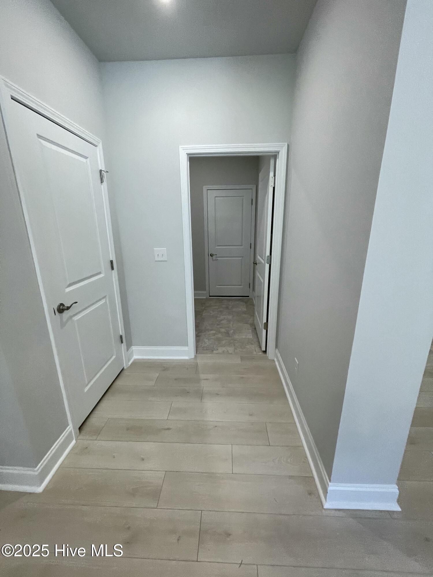 100546686 | Photo 32